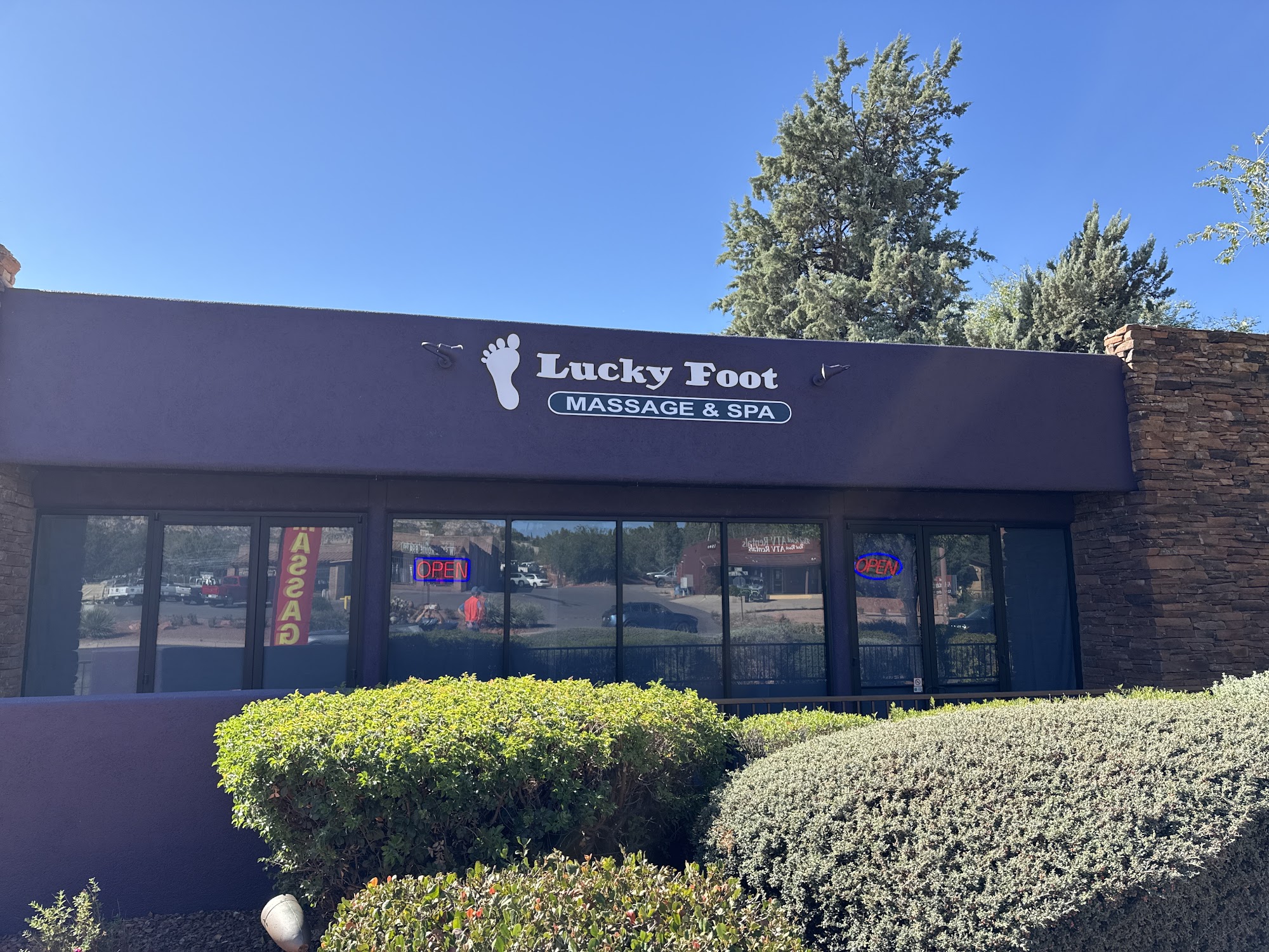 Lucky Foot Massage & Spa 1575 W State Rte 89A Suite D, Sedona Arizona 86336