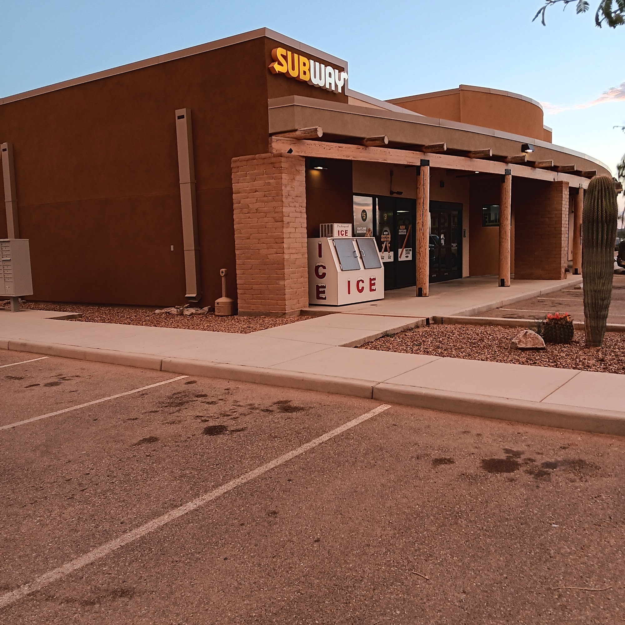 Traveling Eagle Travel Center