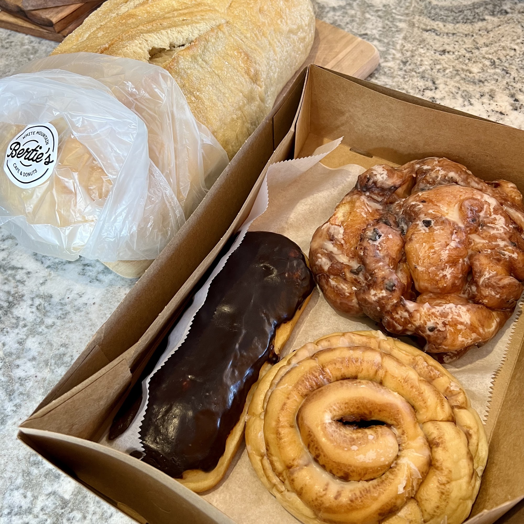 Bertie's outlaw eatery & tavern Show Low