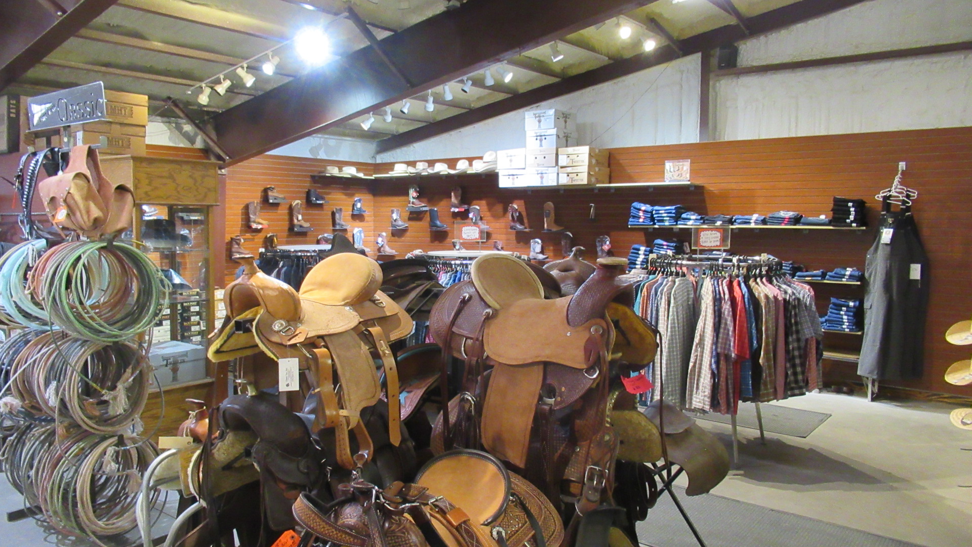 Pet Food Warehouse Show Low