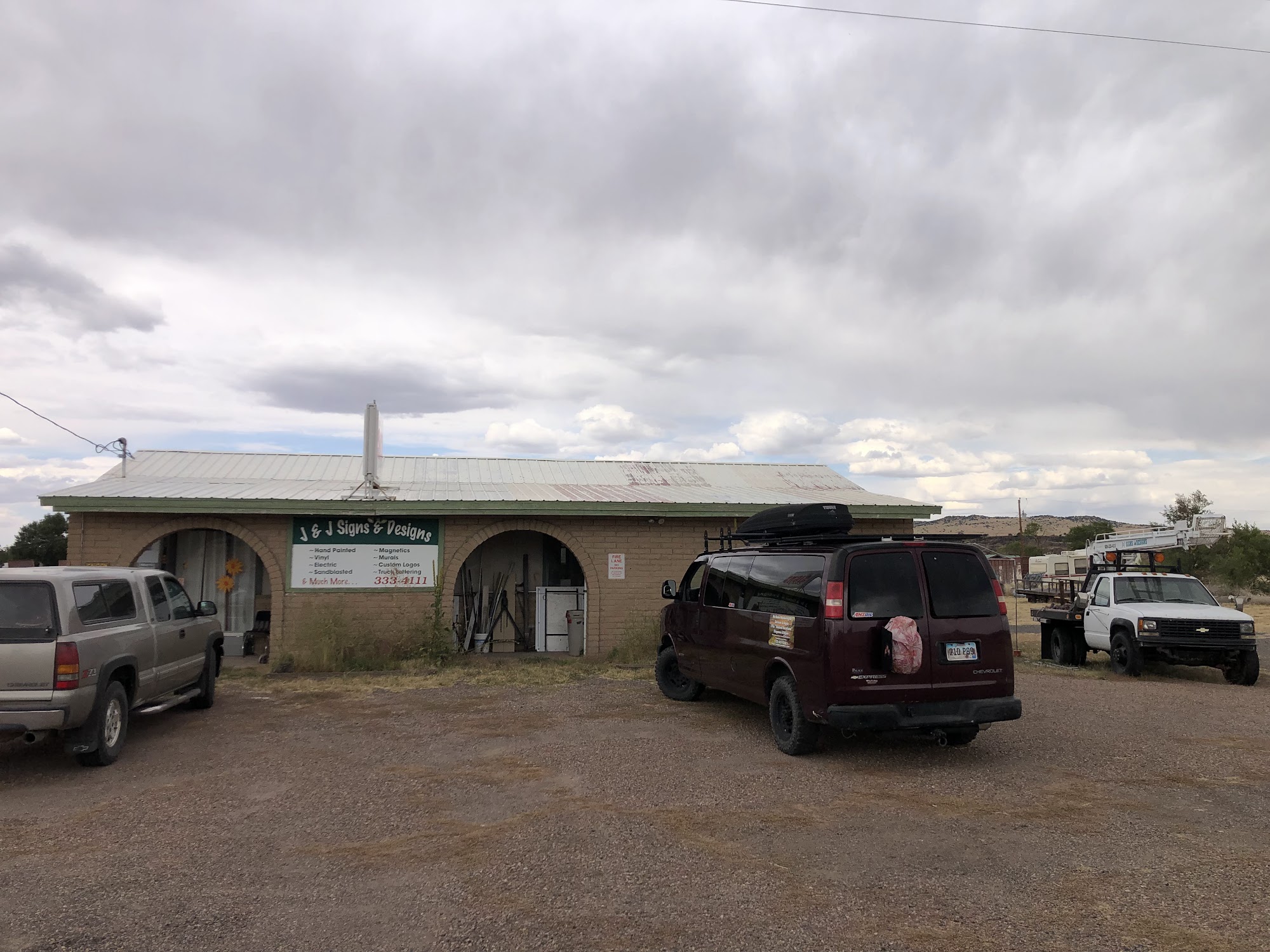 J & J Signs & Designs Springerville