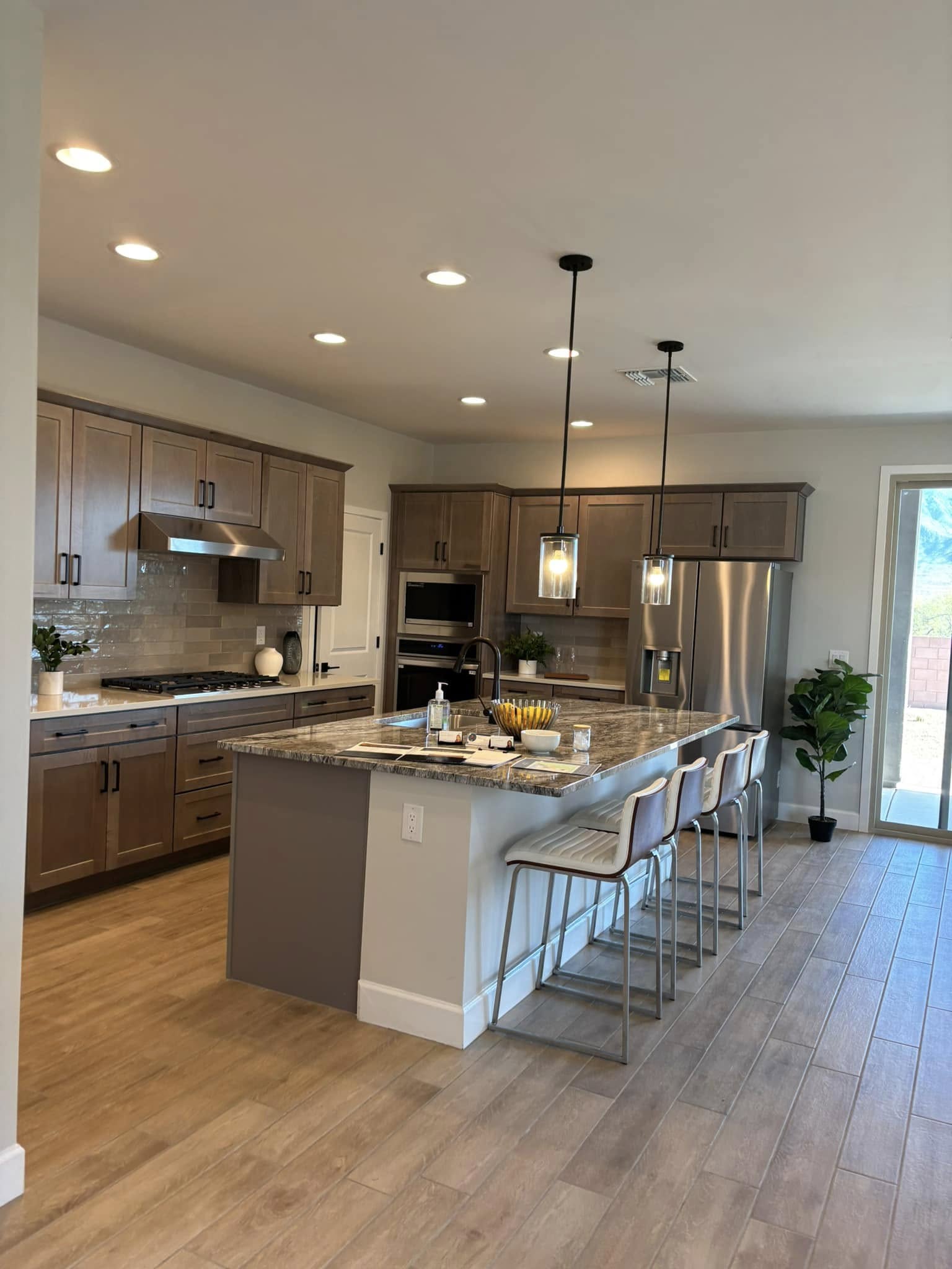 Help-U-Sell The Powell Group