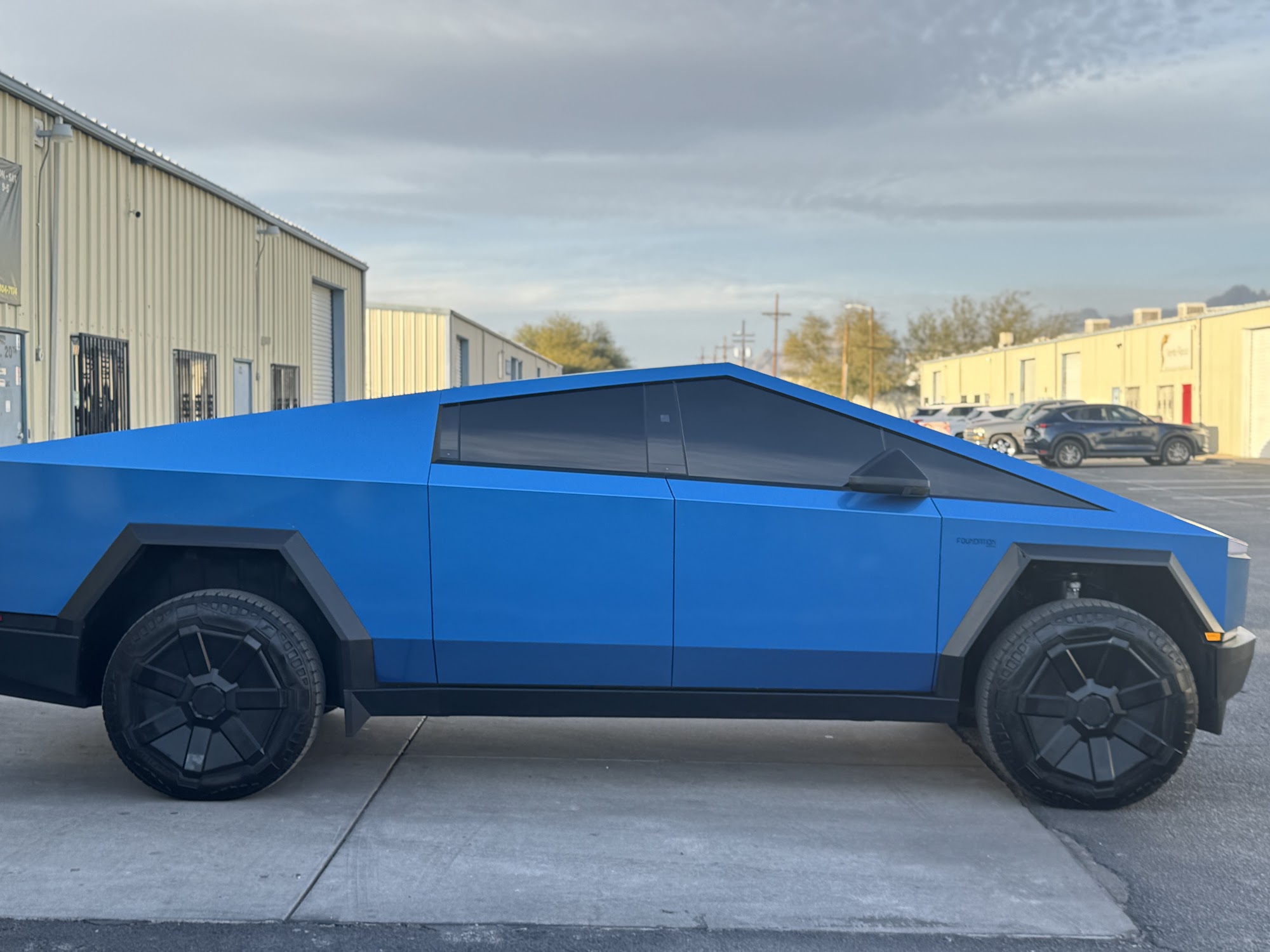 Supreme Auto Glass & Tint LLC.