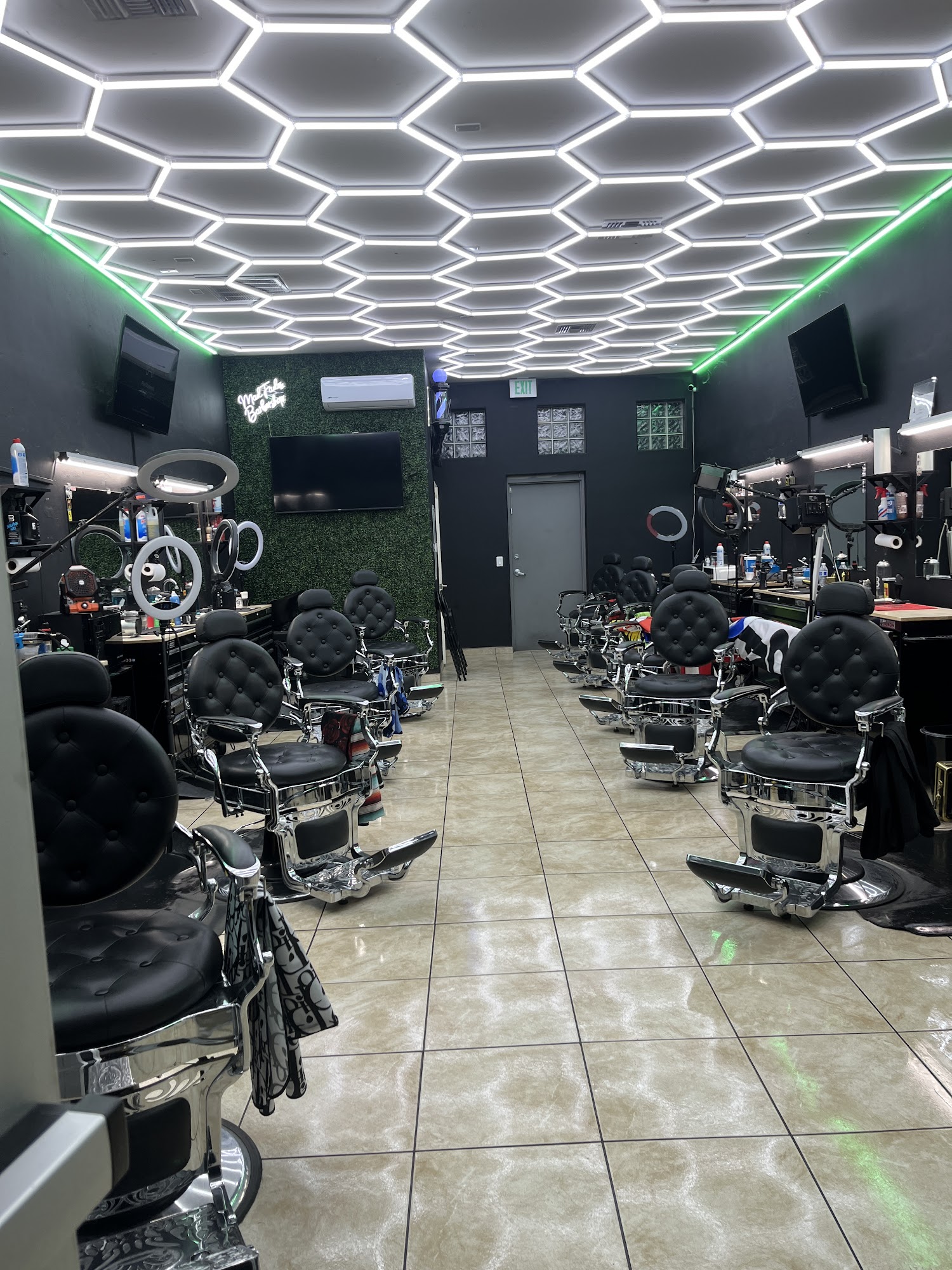 Mad Fades Barbershop 4555 S 12th Ave suit 151, Tucson Arizona 85714