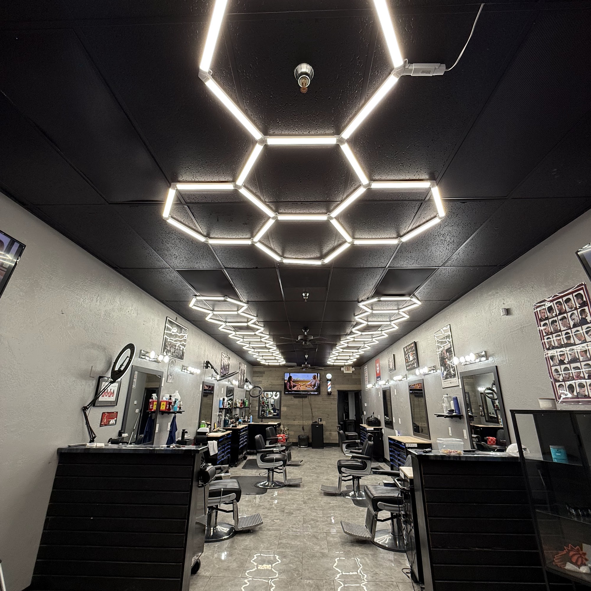Barber Parlor LLC 1716 W Ajo Wy, Tucson Arizona 85713