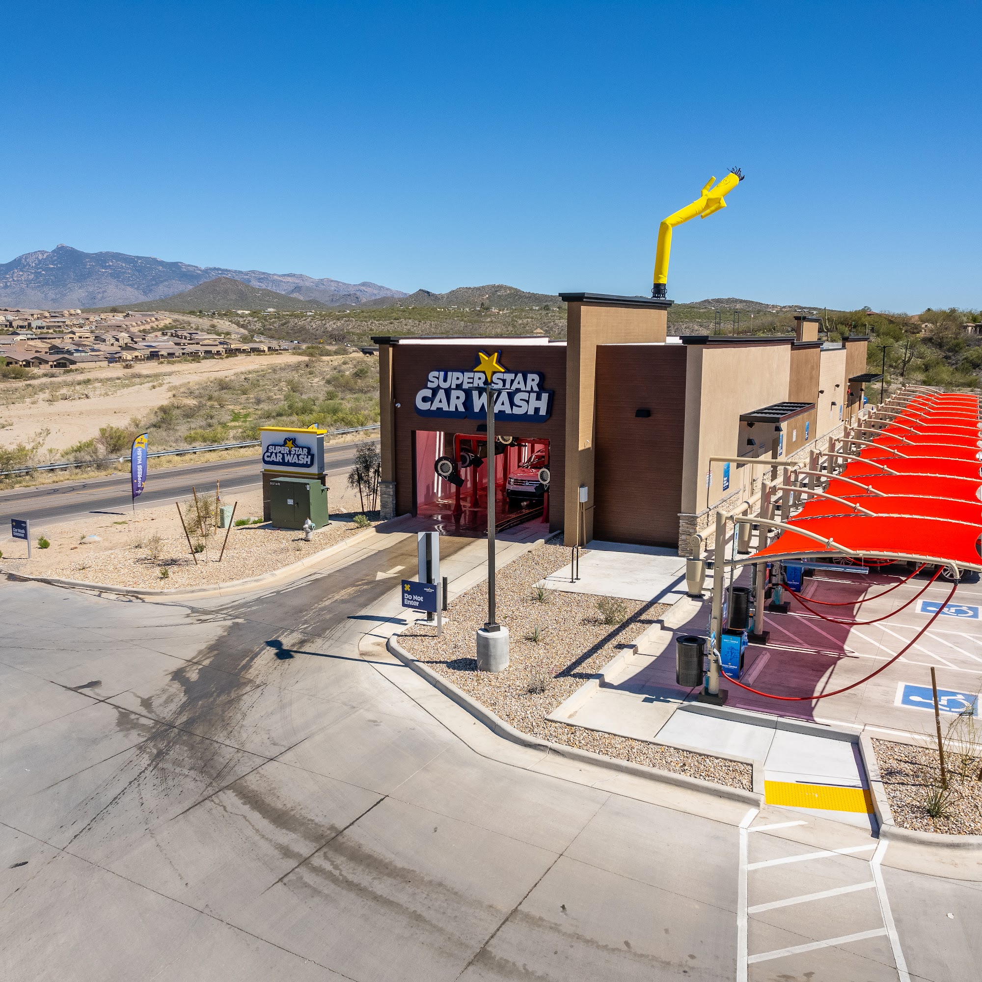 Super Star Car Wash - Colossal Cave Rd & Mary Ann Cleveland Way Vail
