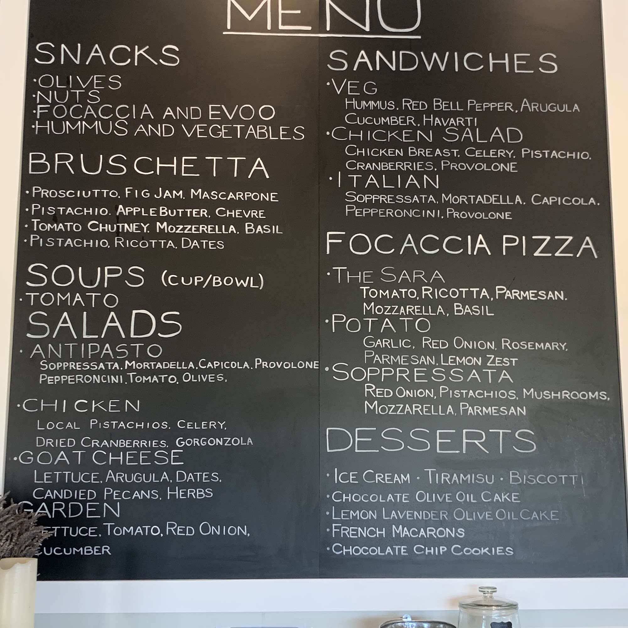 Olive's Vineyard Café Willcox