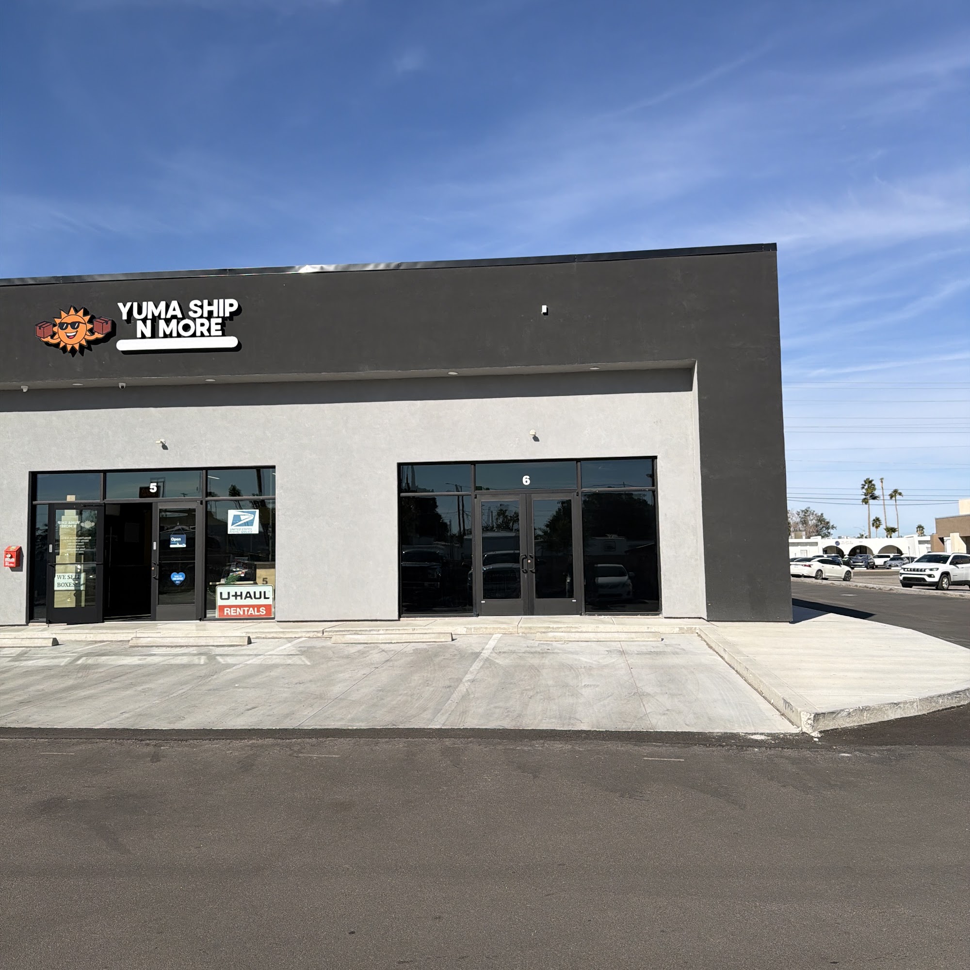 Prominent Essens Barbershop 2411 S 4th Ave Suite 6, Yuma Arizona 85364