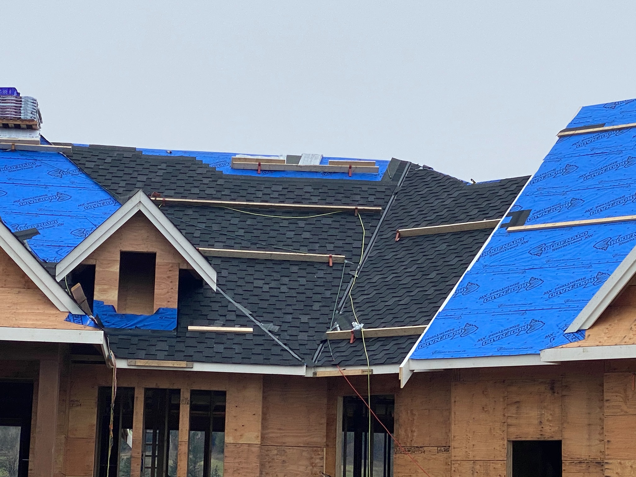 Super Star Roofing Ltd