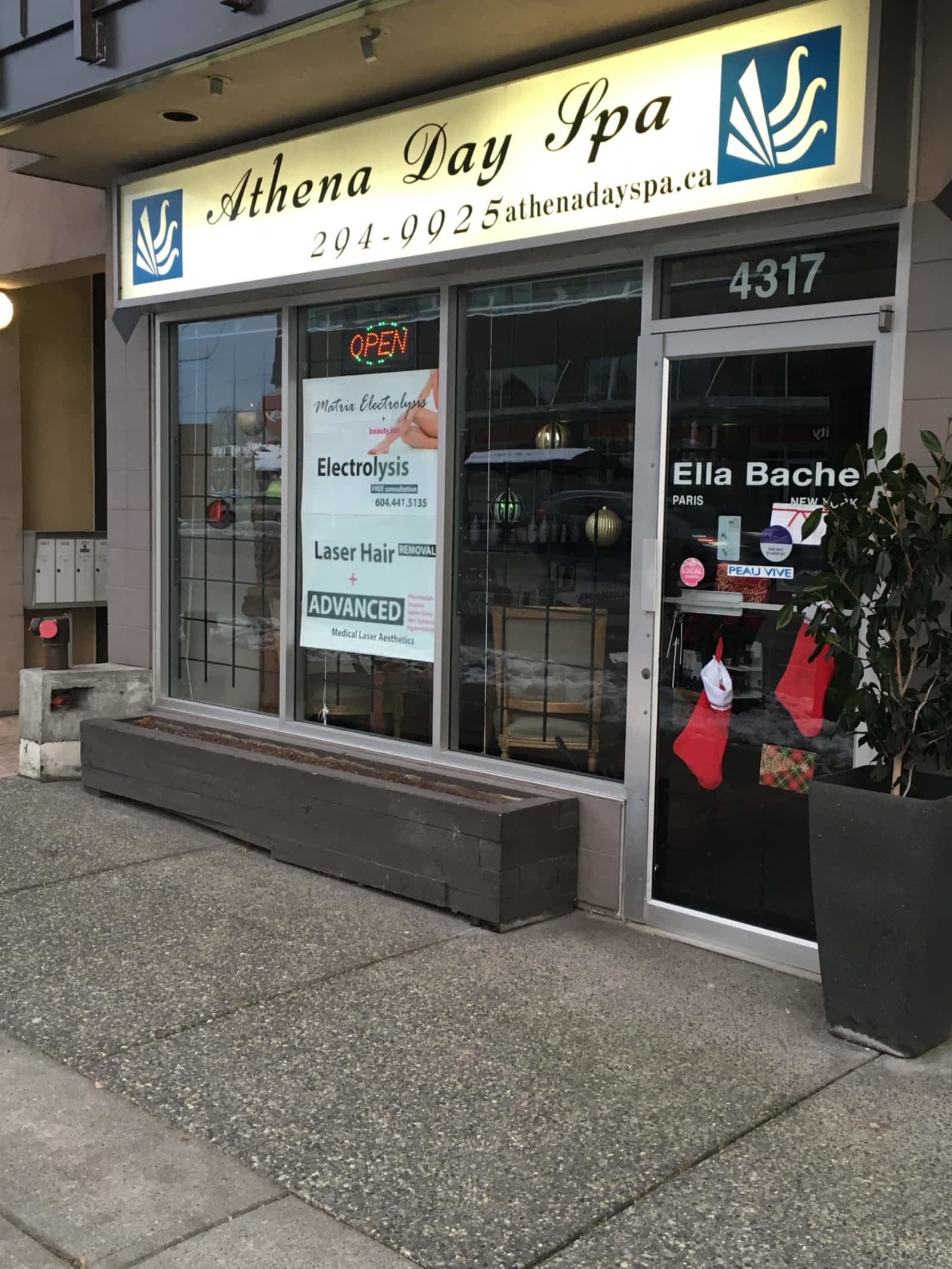 Photo credit: yellowpages.ca