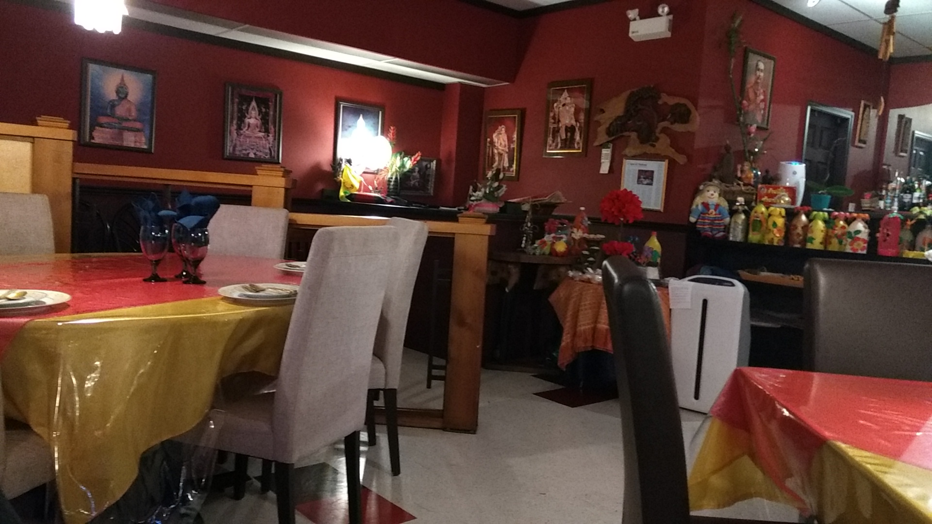 Kinaree Thai Restaurant Menu