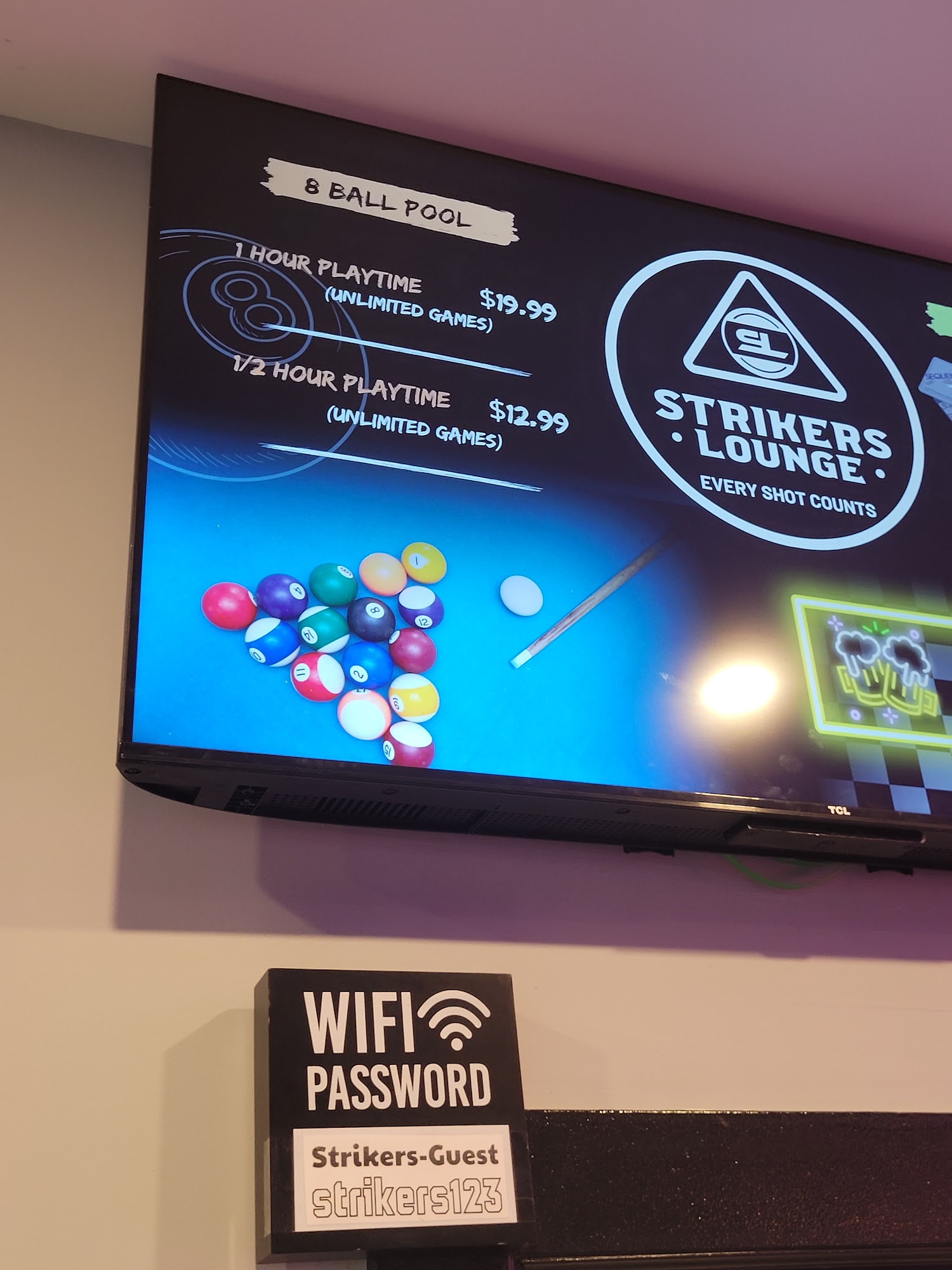 Strikers Lounge Menu