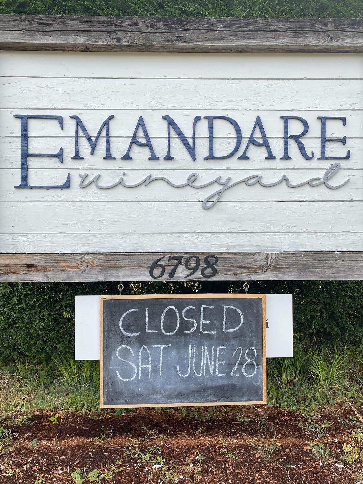 Emandare Vineyard Duncan