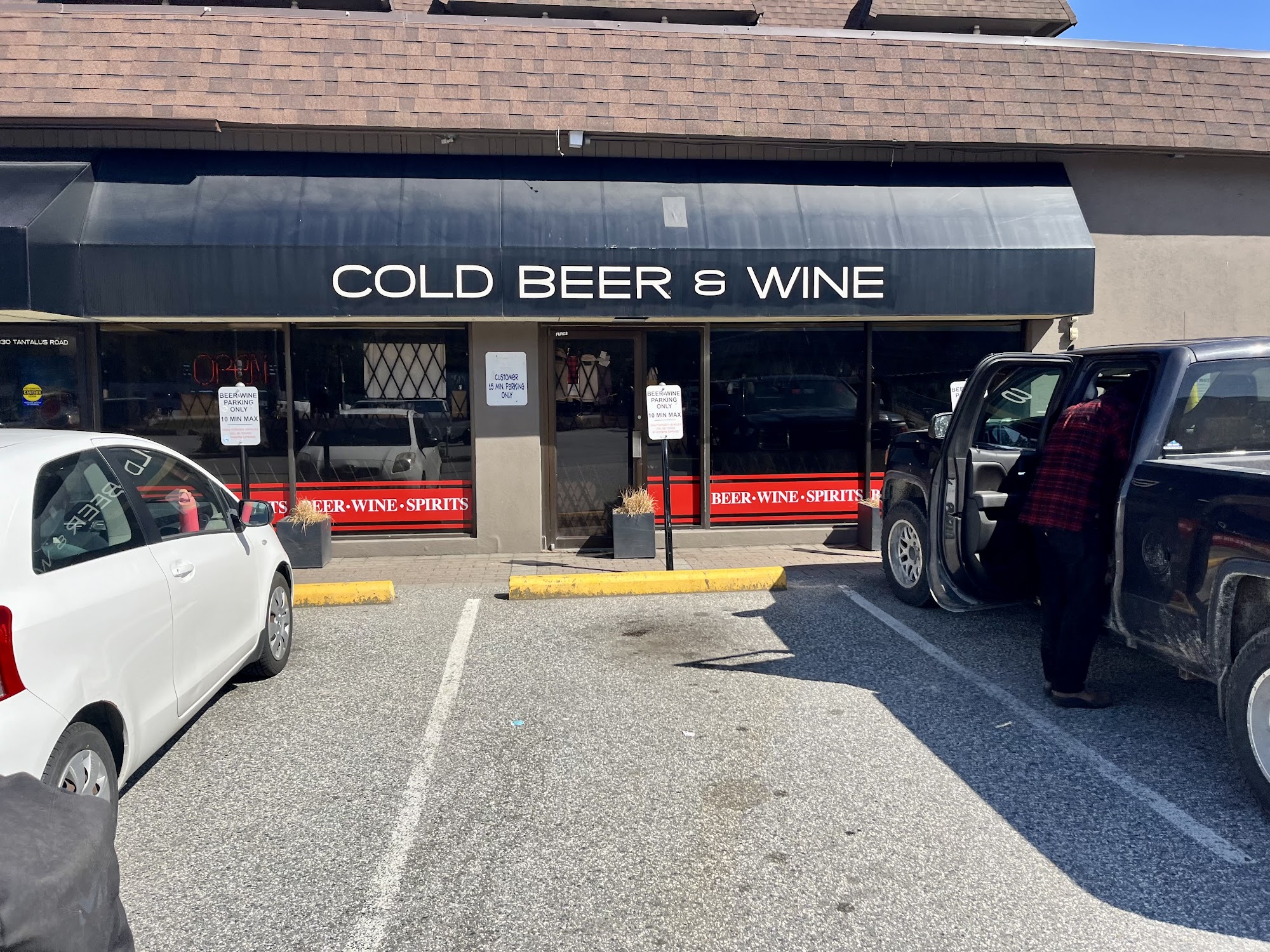 Sea To Sky Liquor Store Garibaldi Highlands