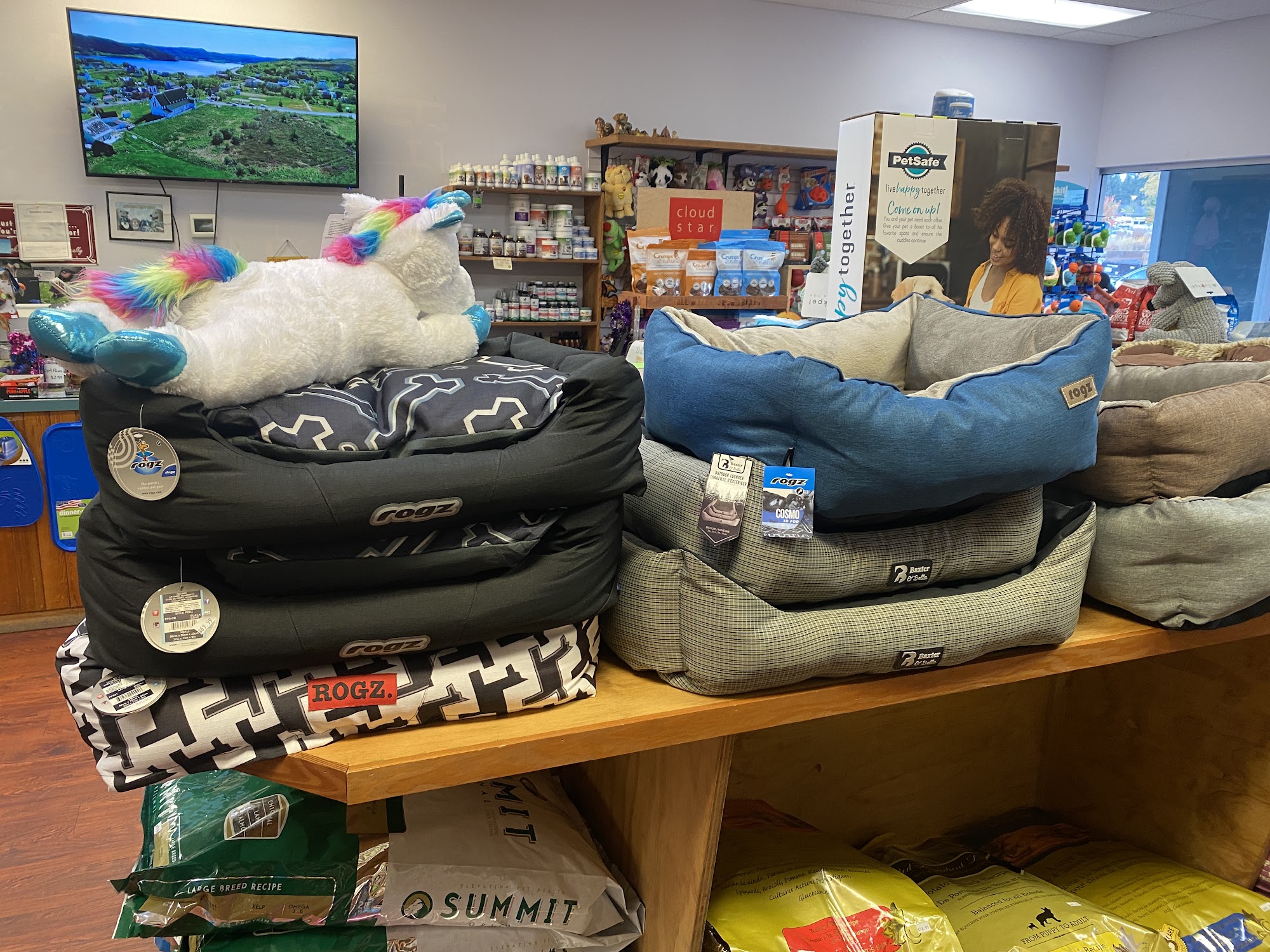 Gibson Pet Food and Supplies Gibsons