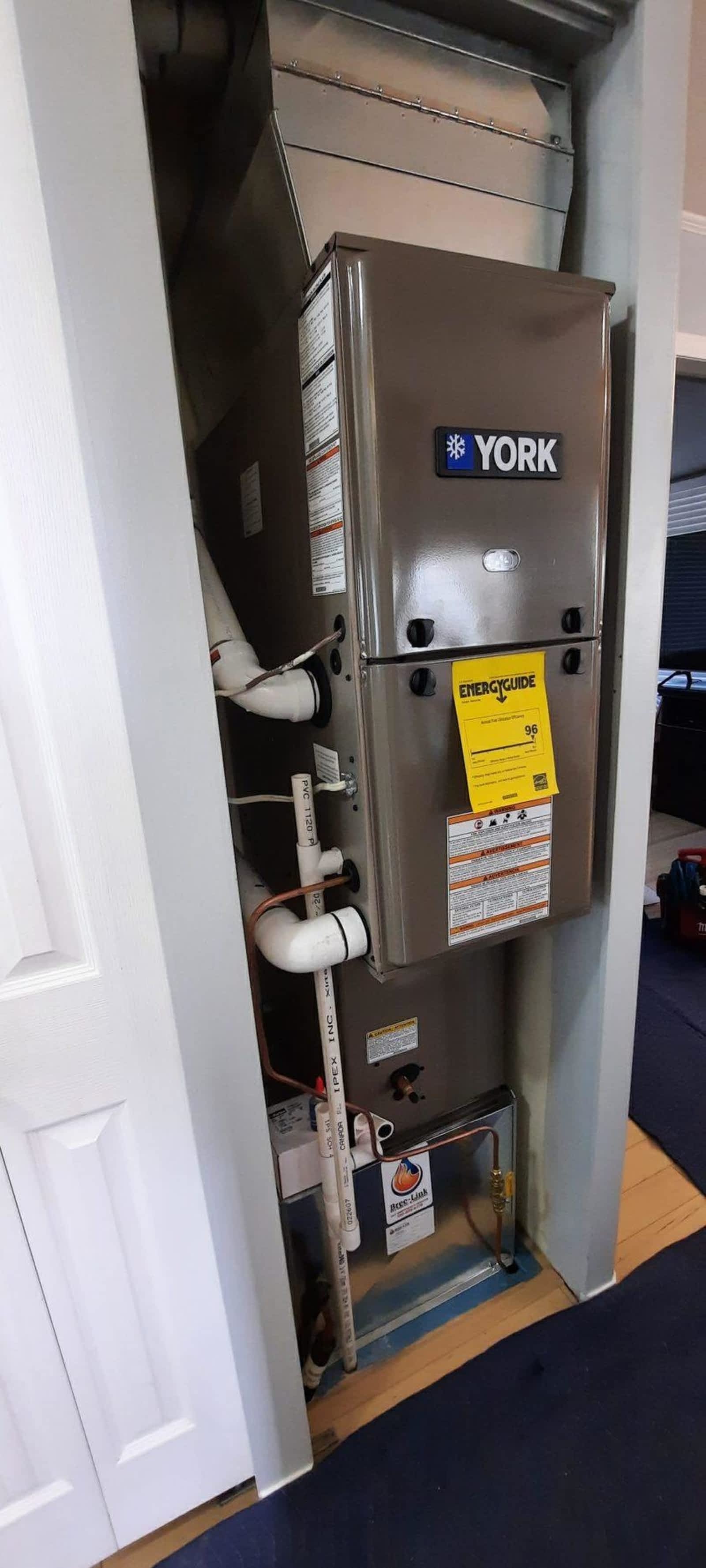 Photo credit: yellowpages.ca