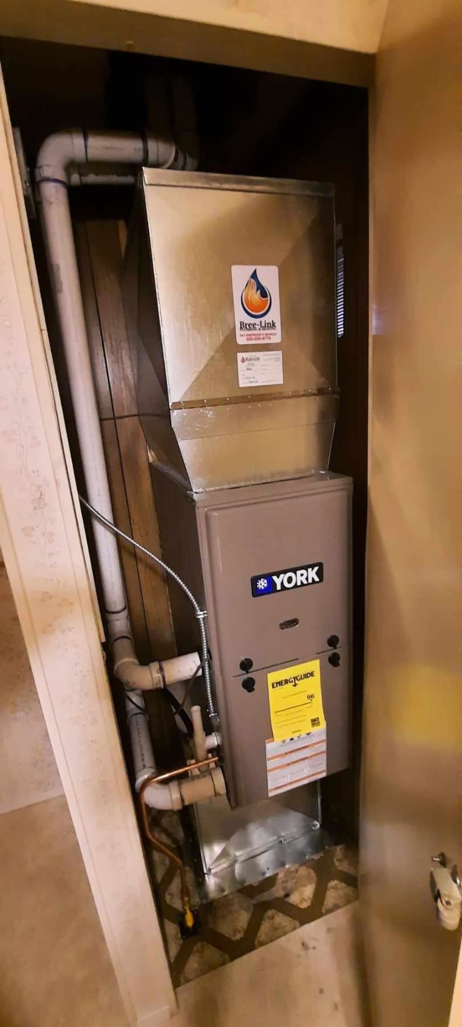 Photo credit: yellowpages.ca