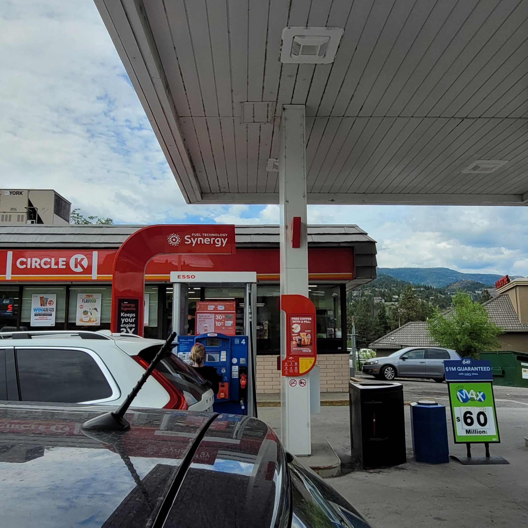 Esso Kelowna