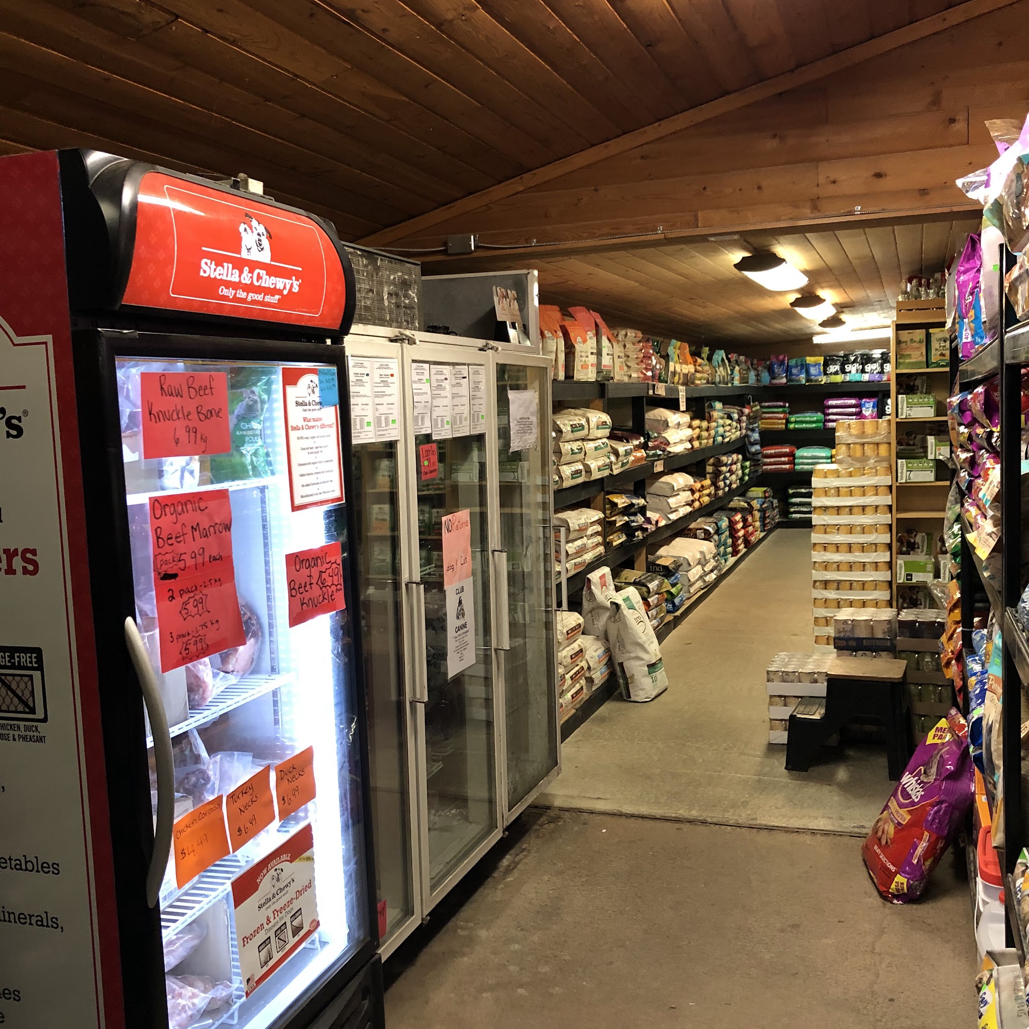 Dares Country Feeds Langley