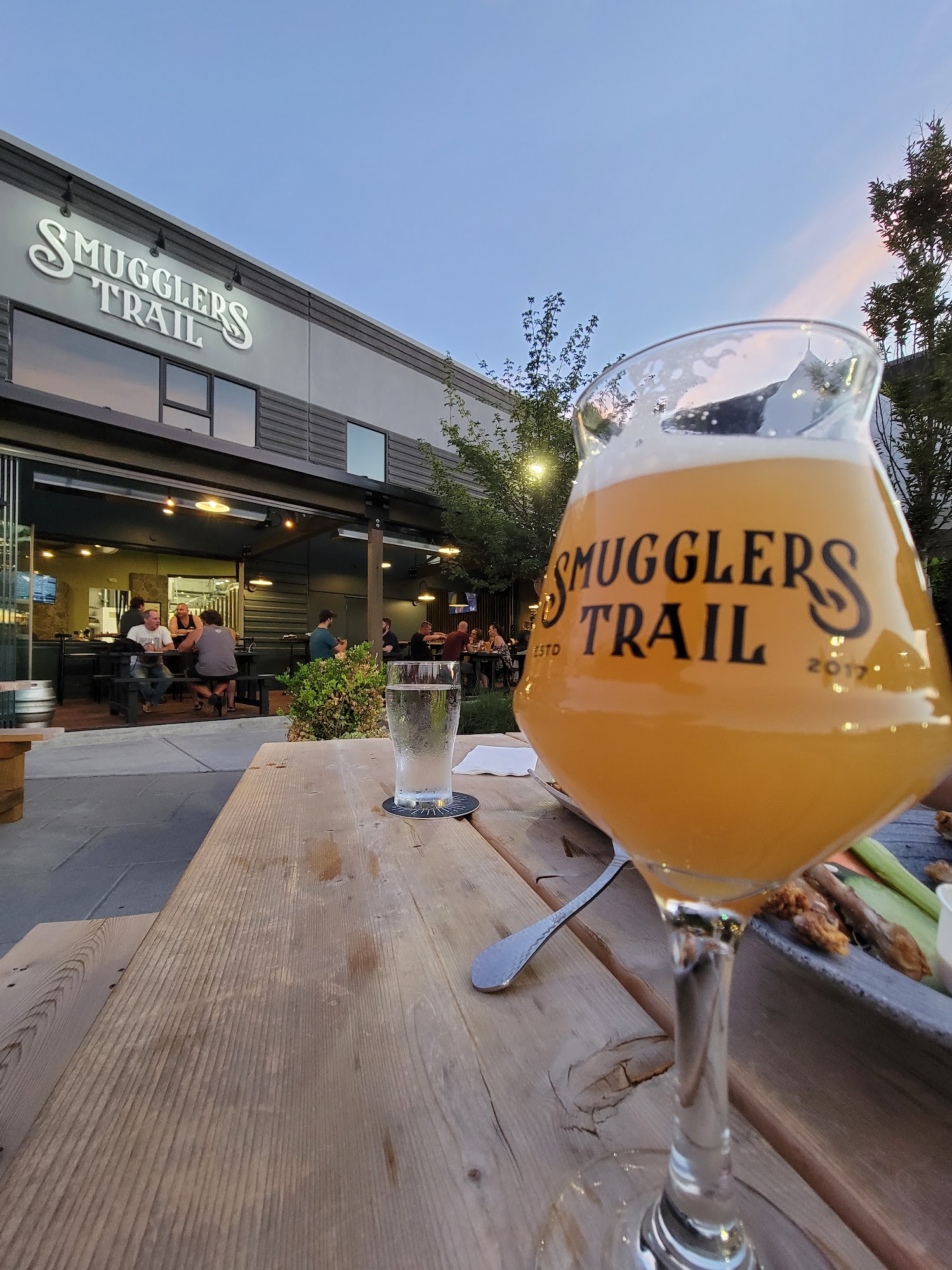 Smugglers Trail Caskworks (Brewery and Kitchen) Langley