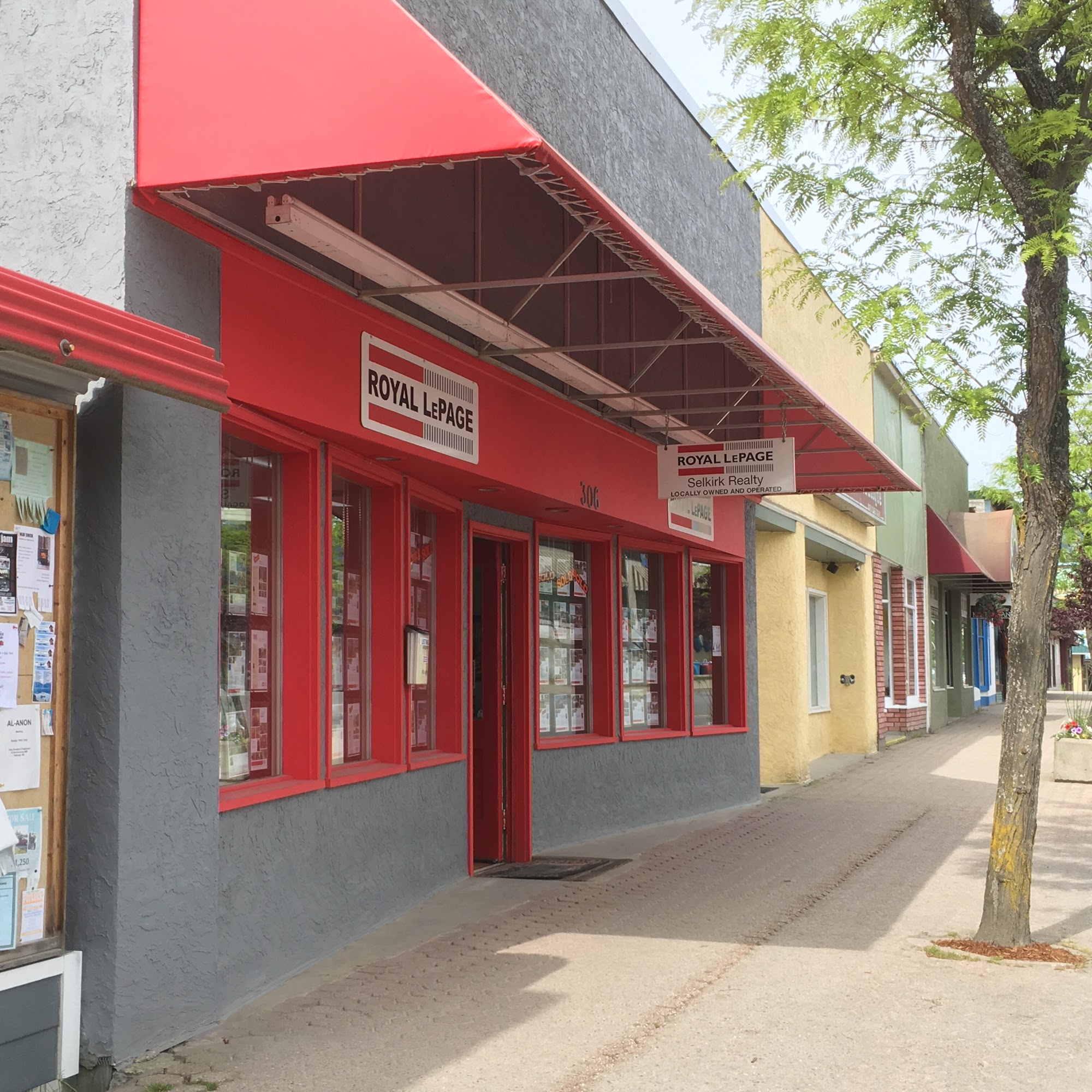 Royal LePage Selkirk Realty