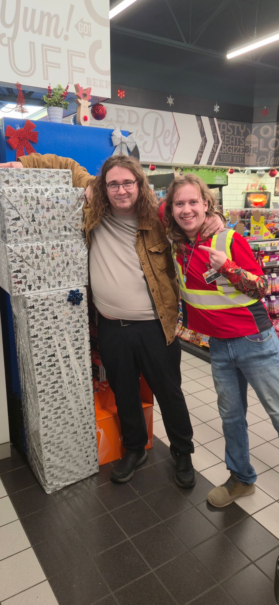 Mid Island Co-op Gas Bar - Victoria Crescent