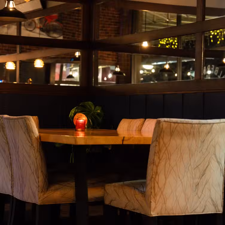 Photo credit: opentable