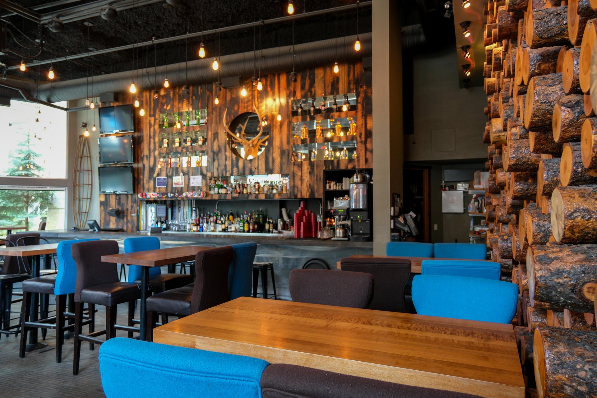 Mackenzie Common Tavern & Food Truck Menu