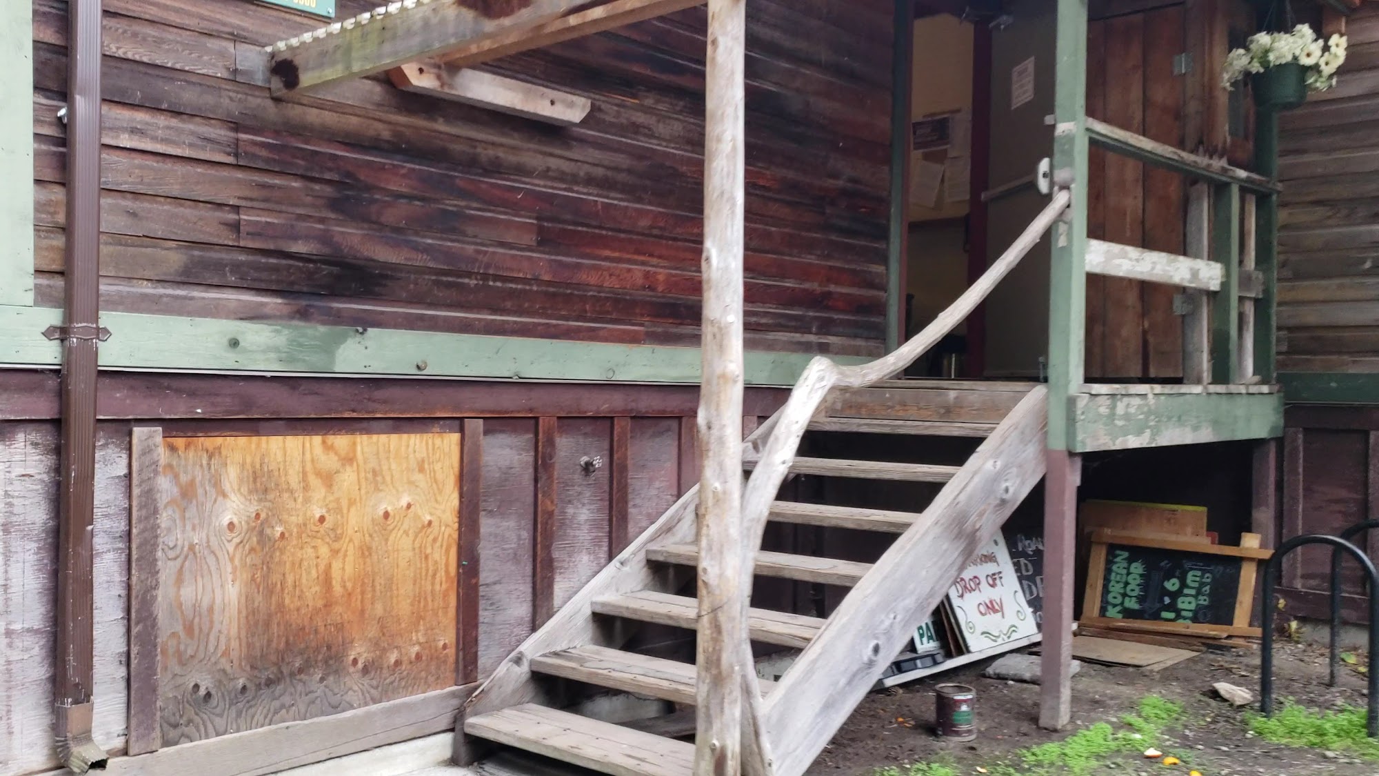 Curry in the Creek Menu