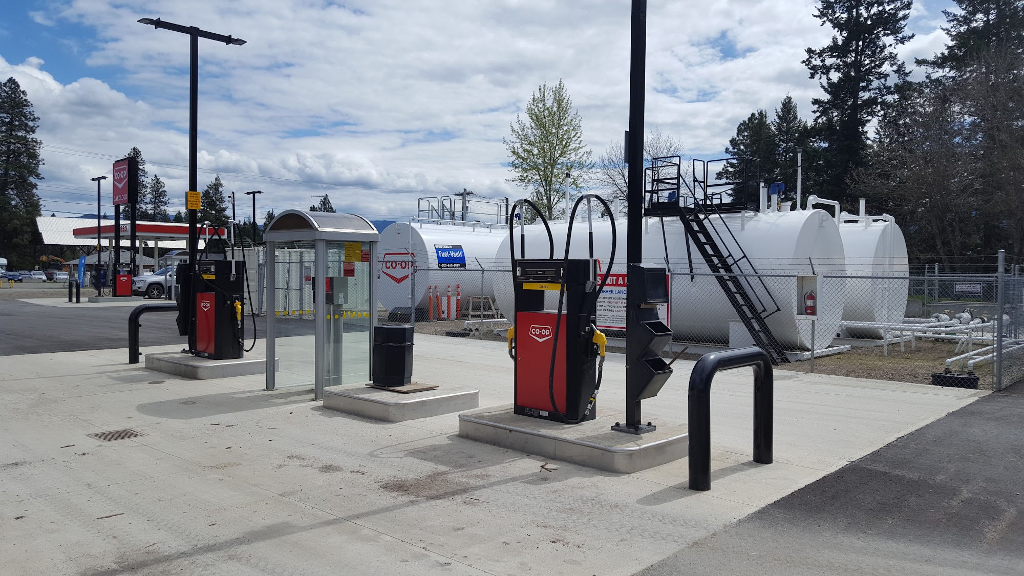 Co-op Cardlock Scotch Creek