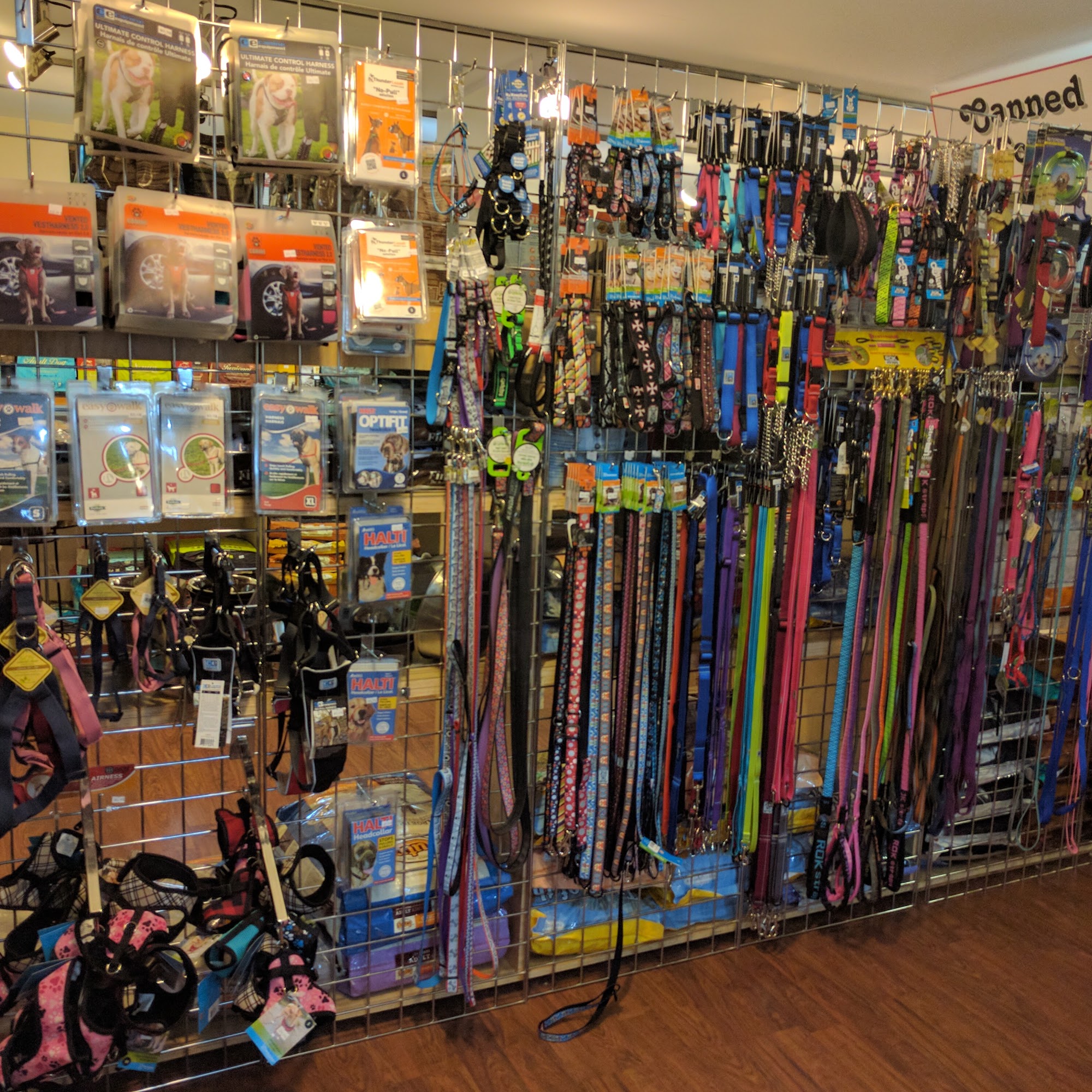 BEST FRIENDS PET MARKET Sechelt