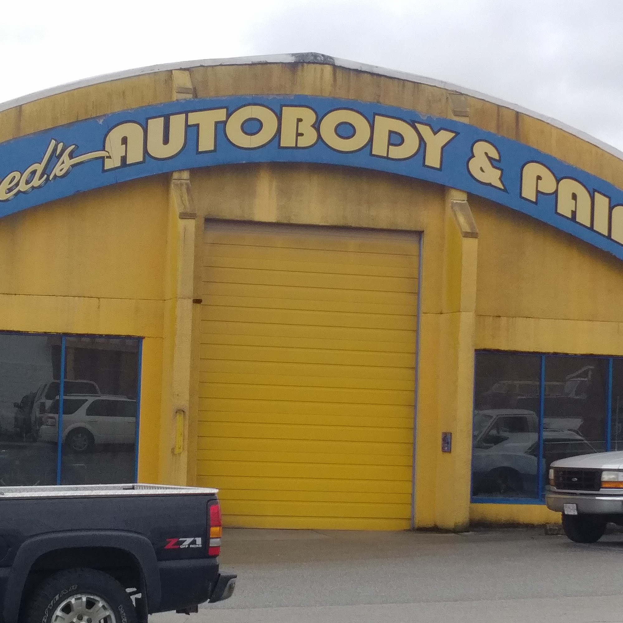 Fred's Autobody & Painting