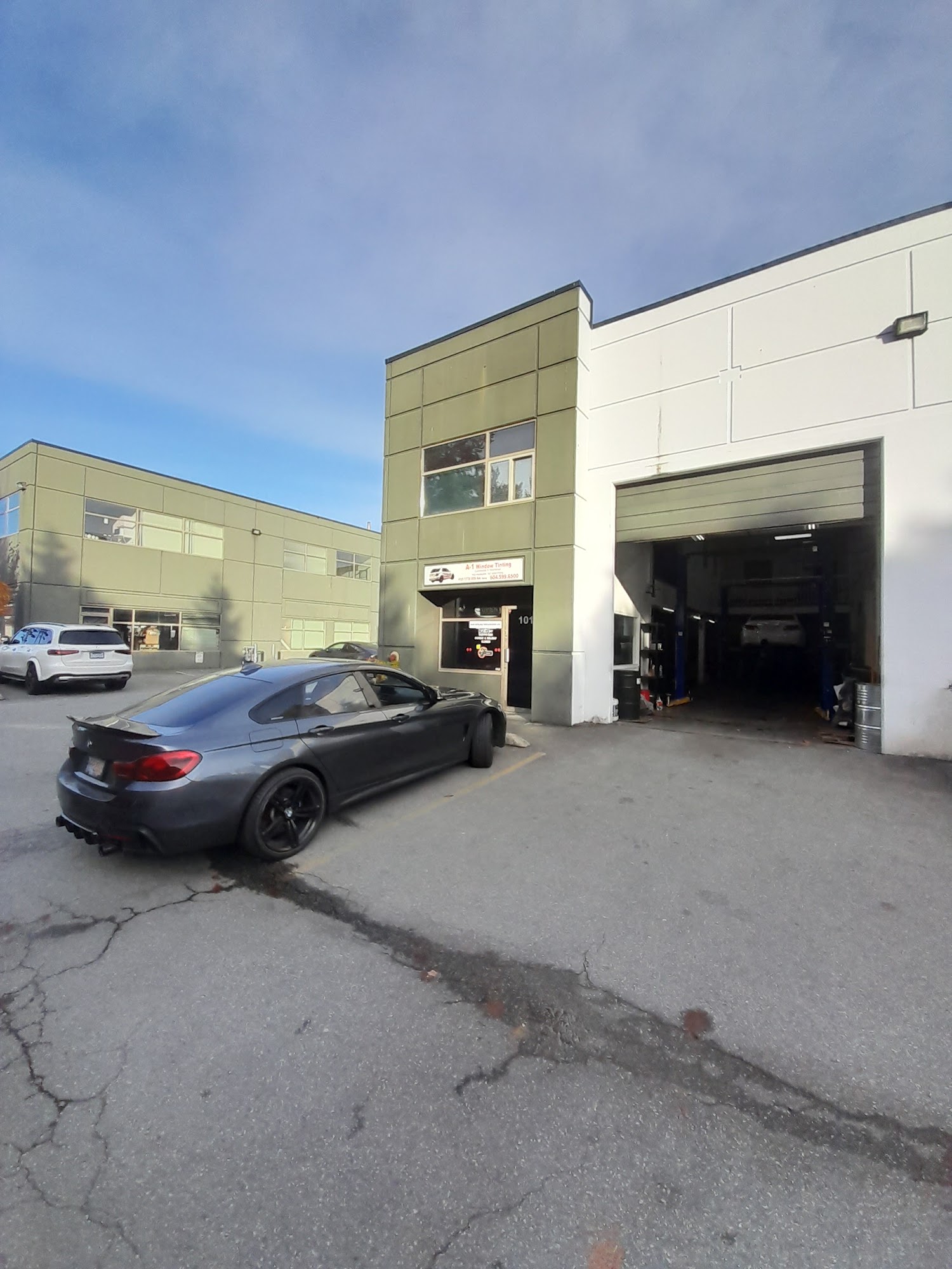 Omax Auto And Tire Services Ltd. Surrey