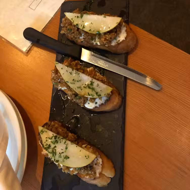 Photo credit: opentable