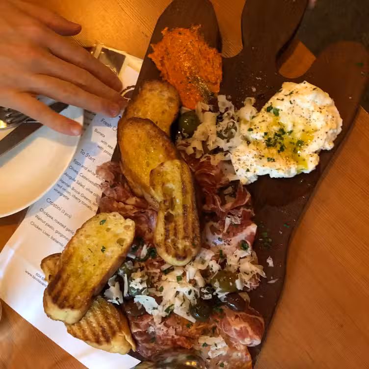 Photo credit: opentable