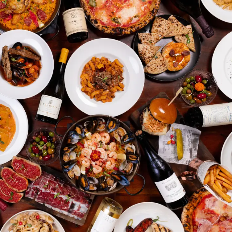 Photo credit: opentable