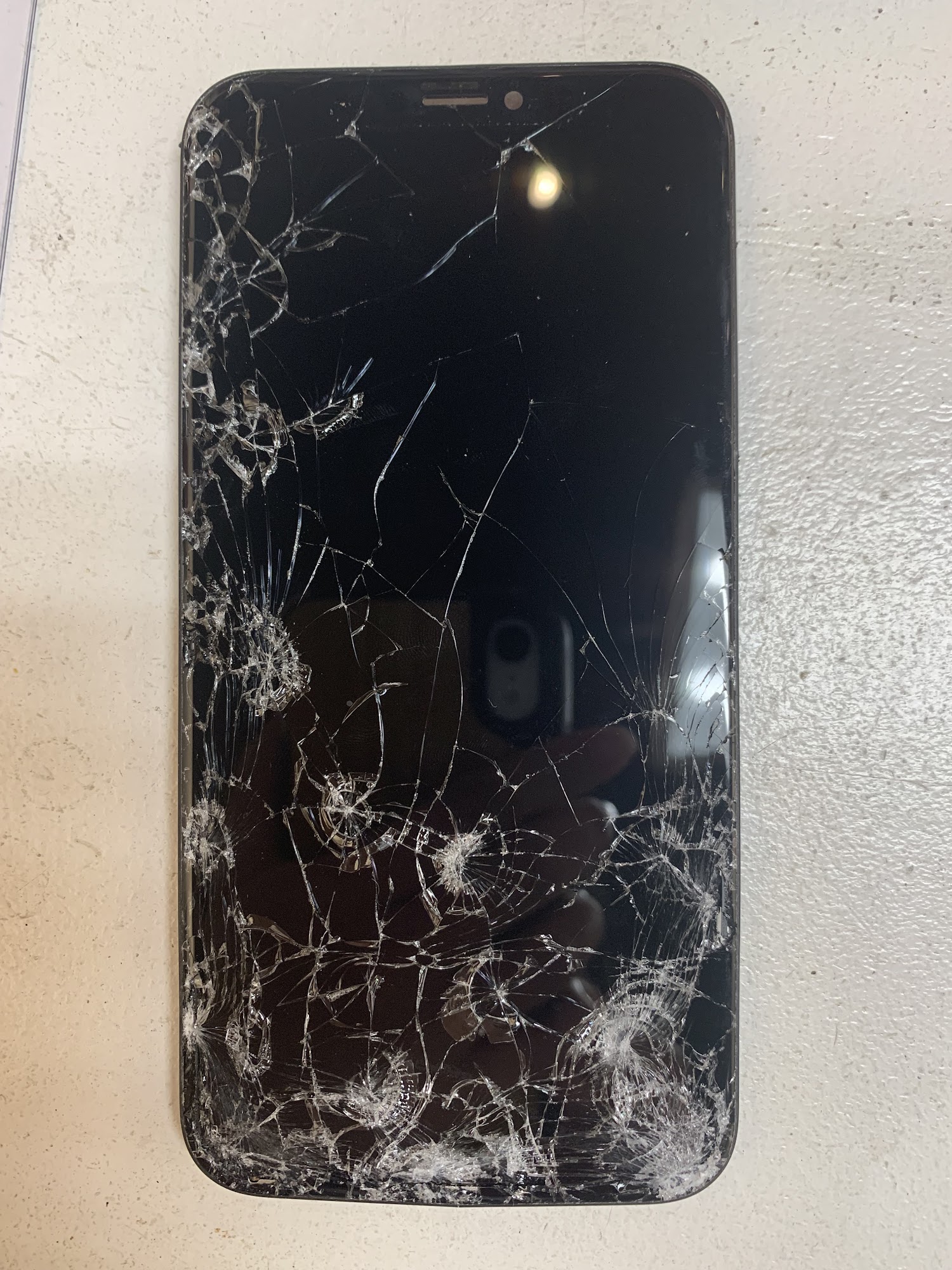 EJ Cellphone Repair 2934 W Broadway, Vancouver, BC V6K 2G8