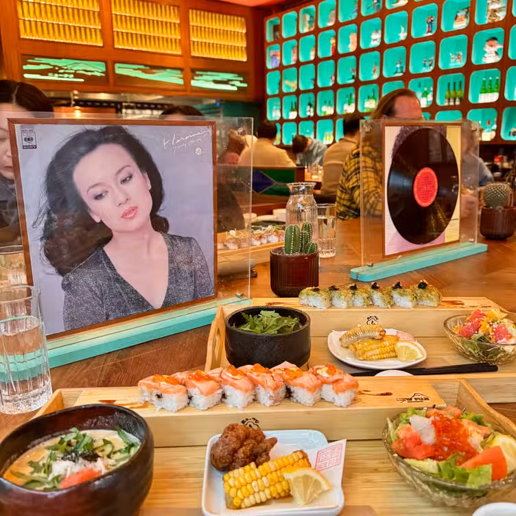 Photo credit: opentable