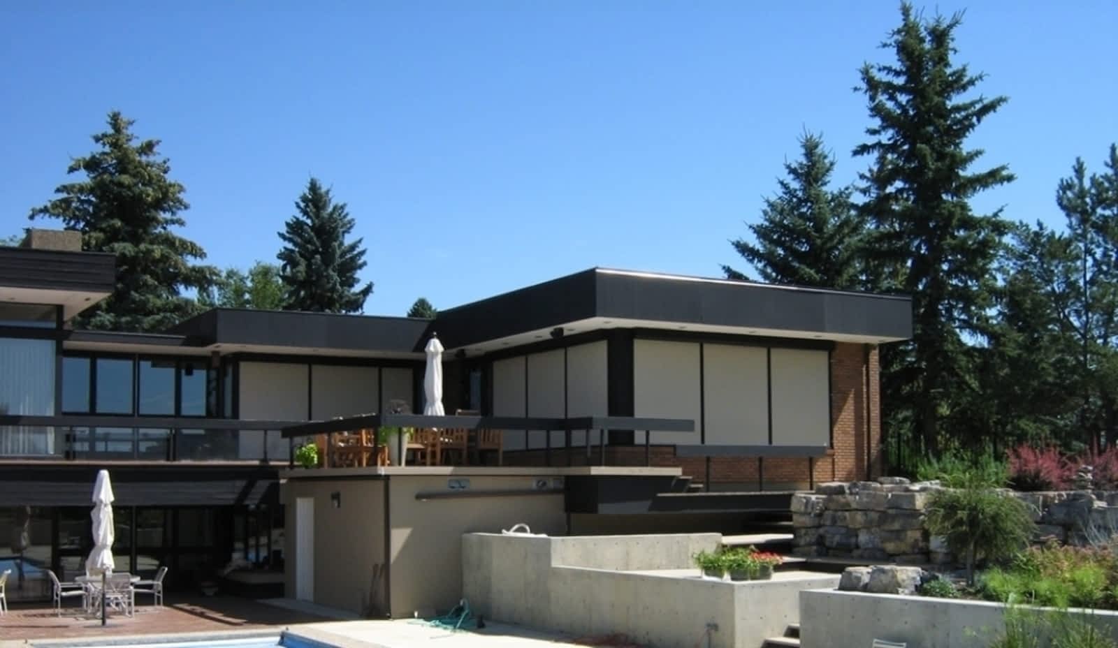 Photo credit: yellowpages.ca