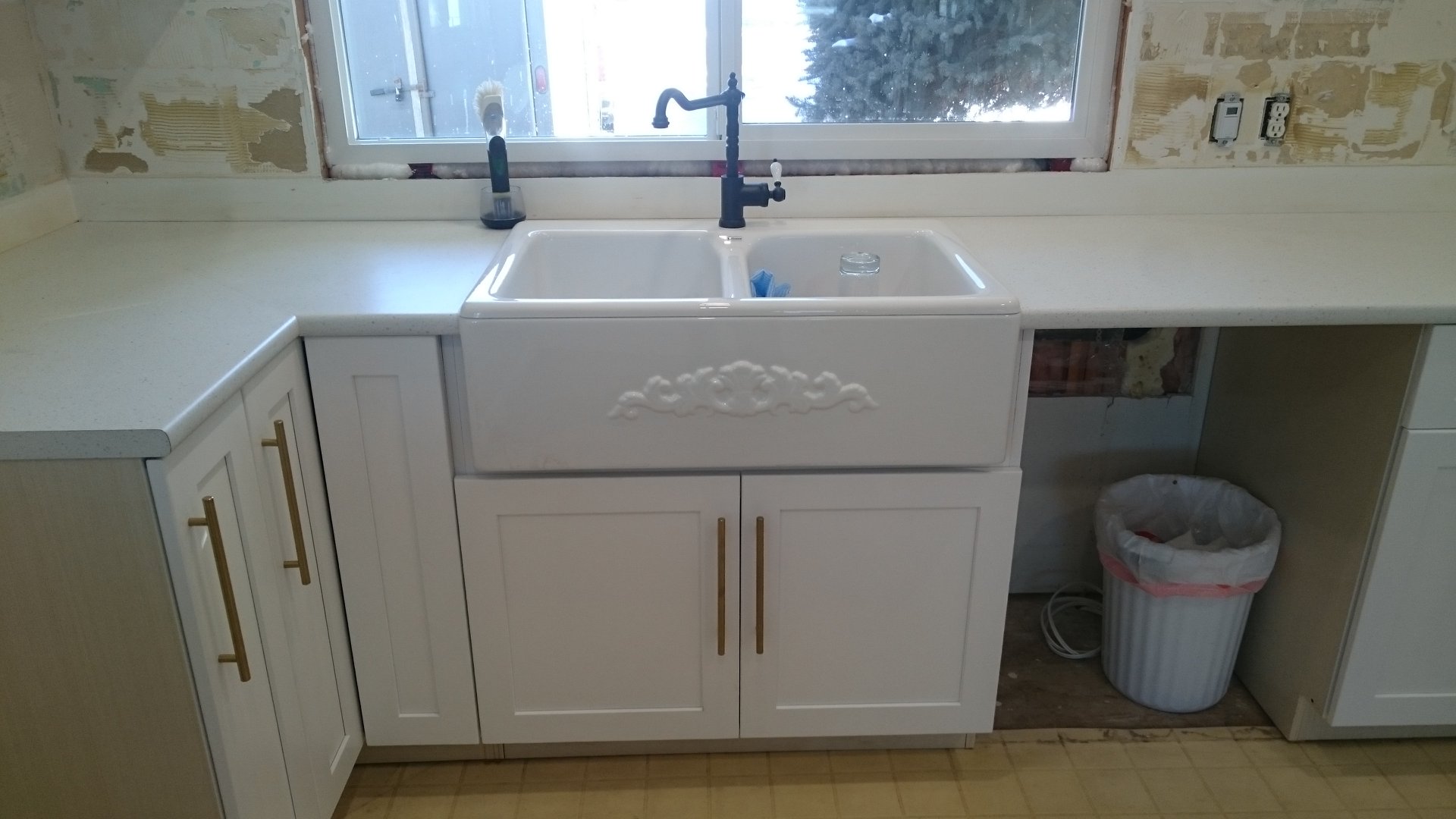 Defiing Design kitchen & bath