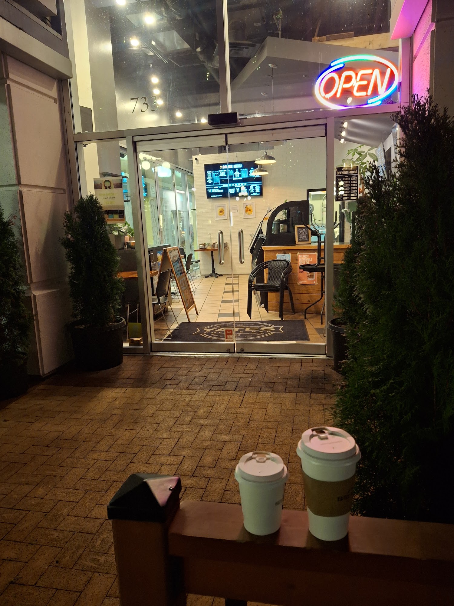 Yates Coffee Bar Victoria