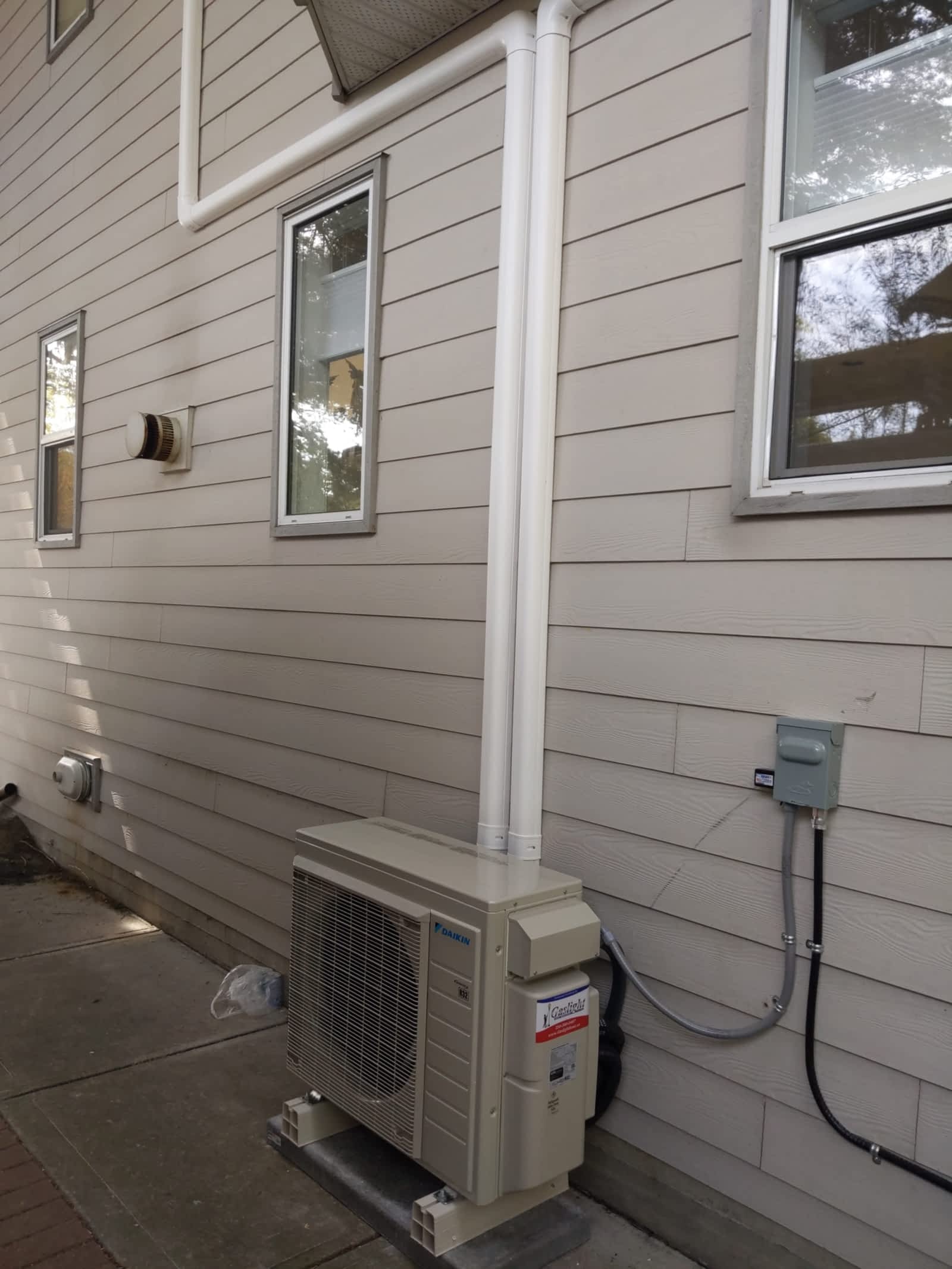 Photo credit: yellowpages.ca