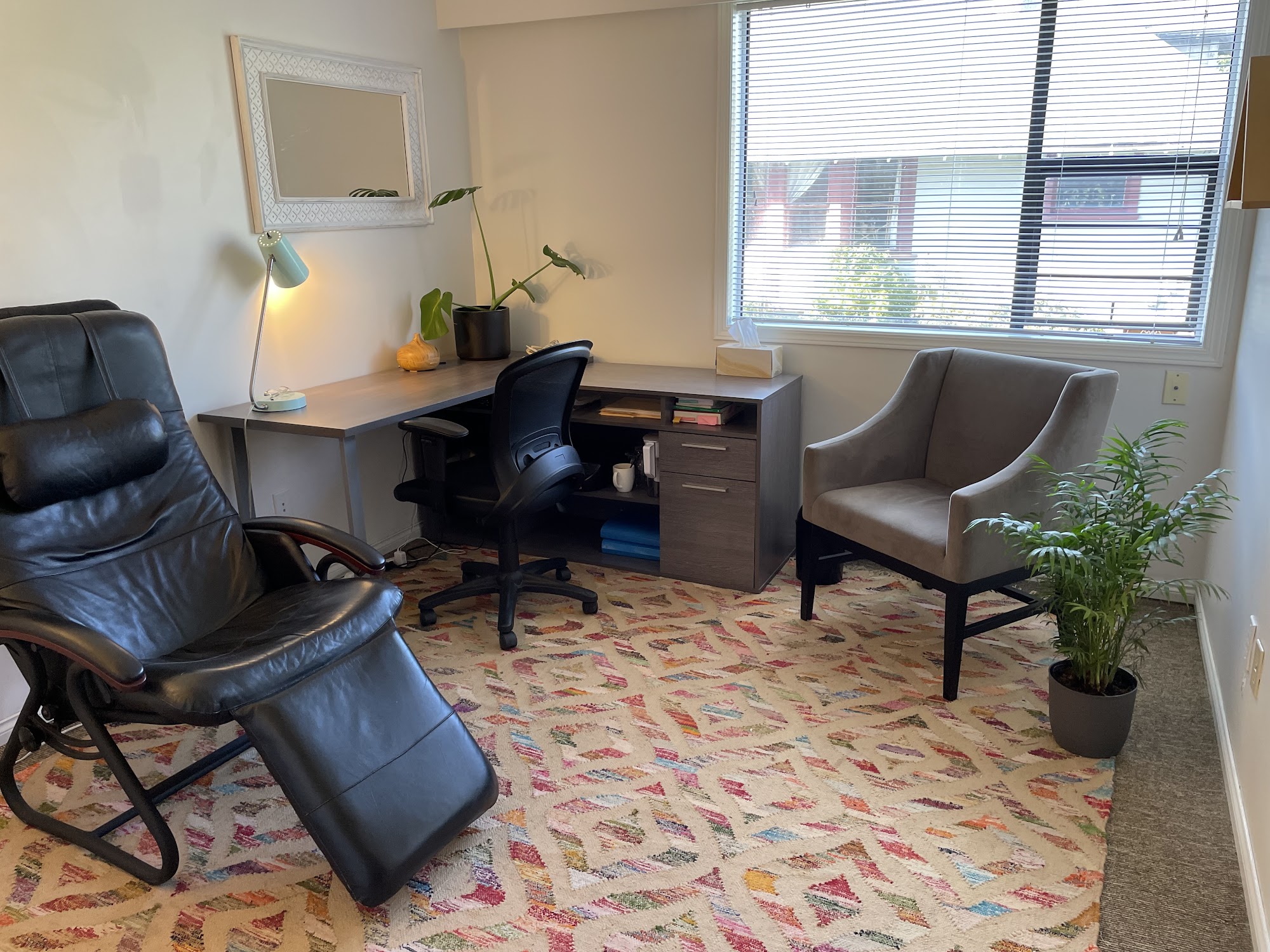 A Place in the Sun Healing & Hypnotherapy 2722 Fifth St #203, Victoria British Columbia V8T 4B2