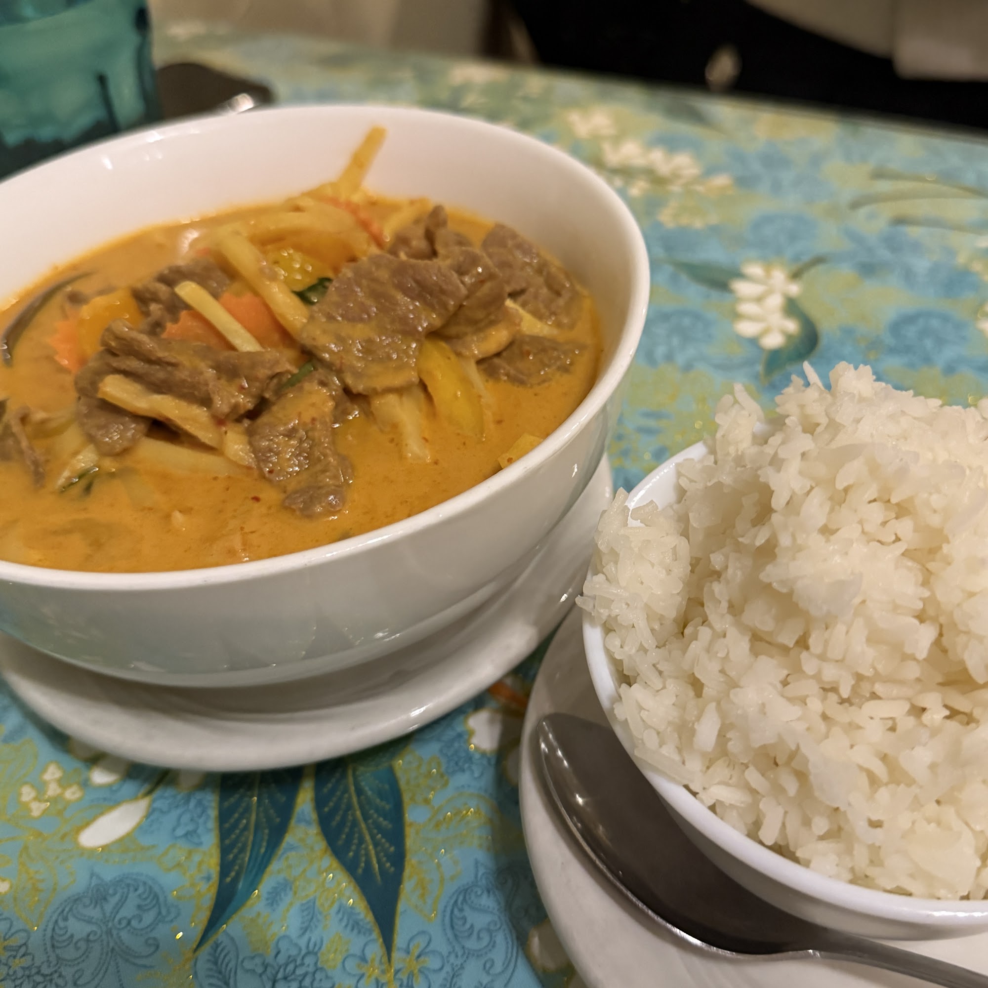 Thai Pudpong Restaurant West Vancouver