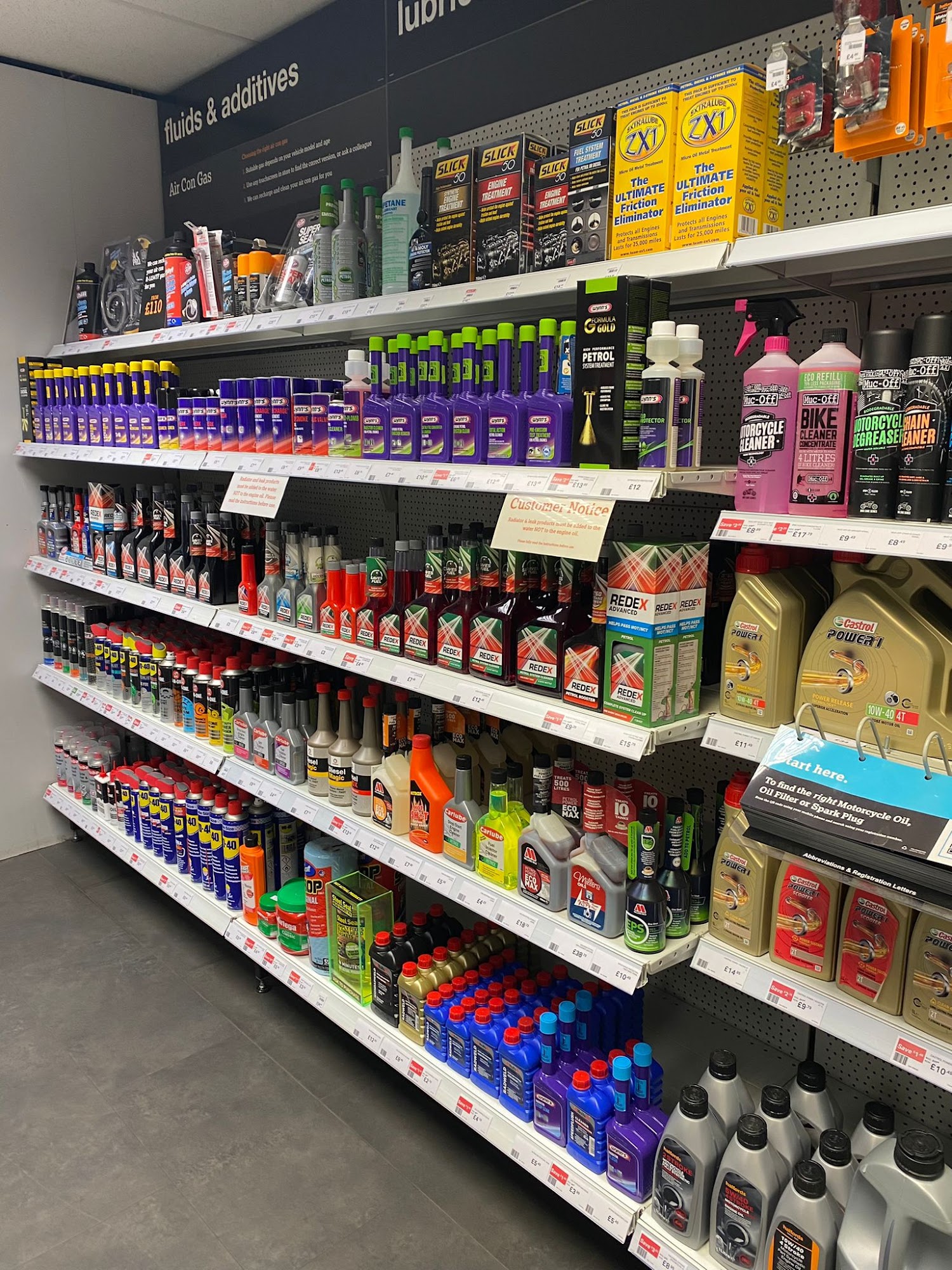 Halfords - Leighton Buzzard