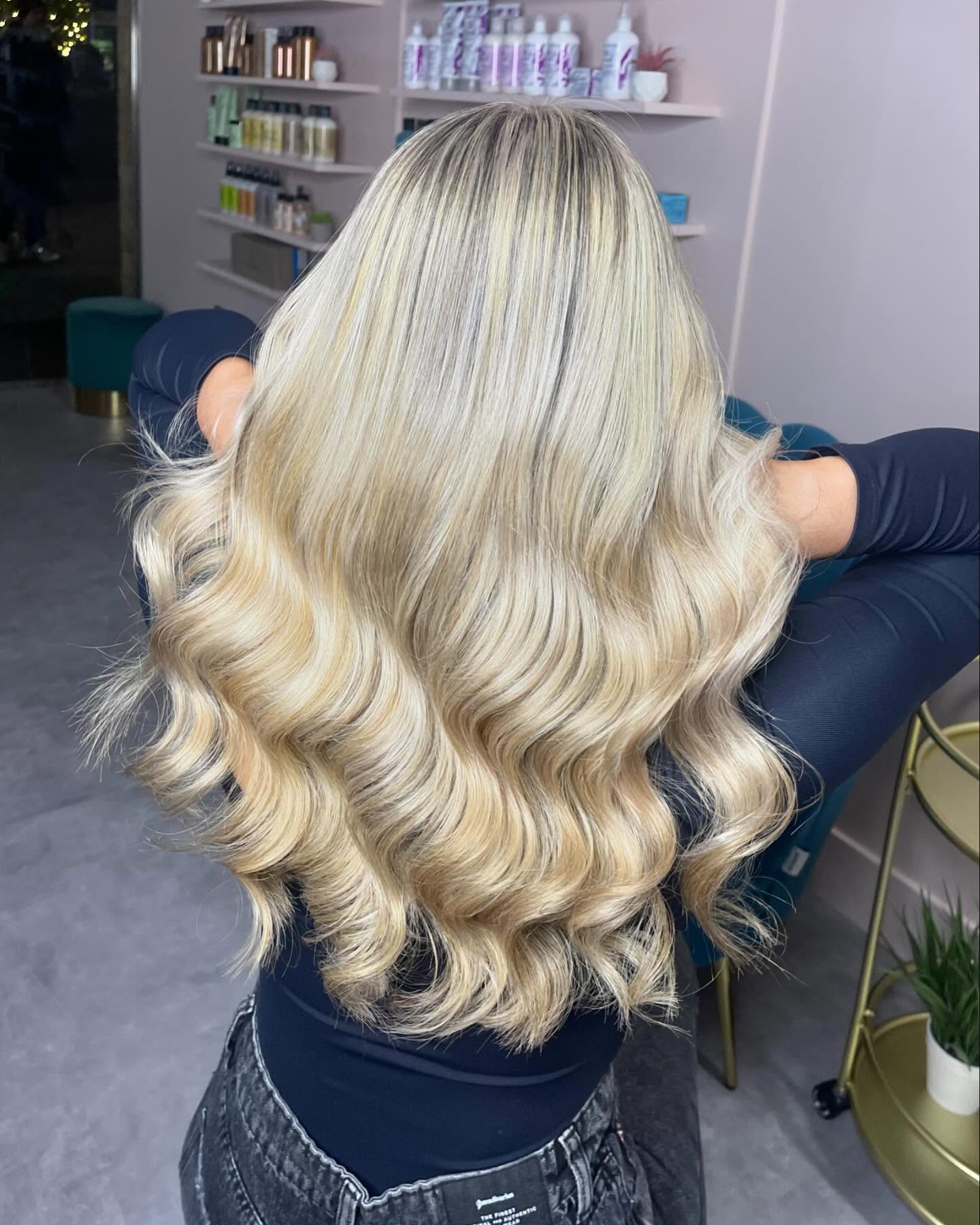 Twinning Hair & Beauty