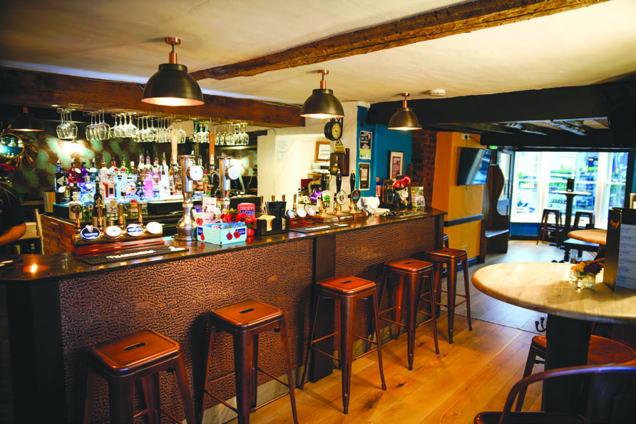 THE PLUME 113 High St, Hungerford