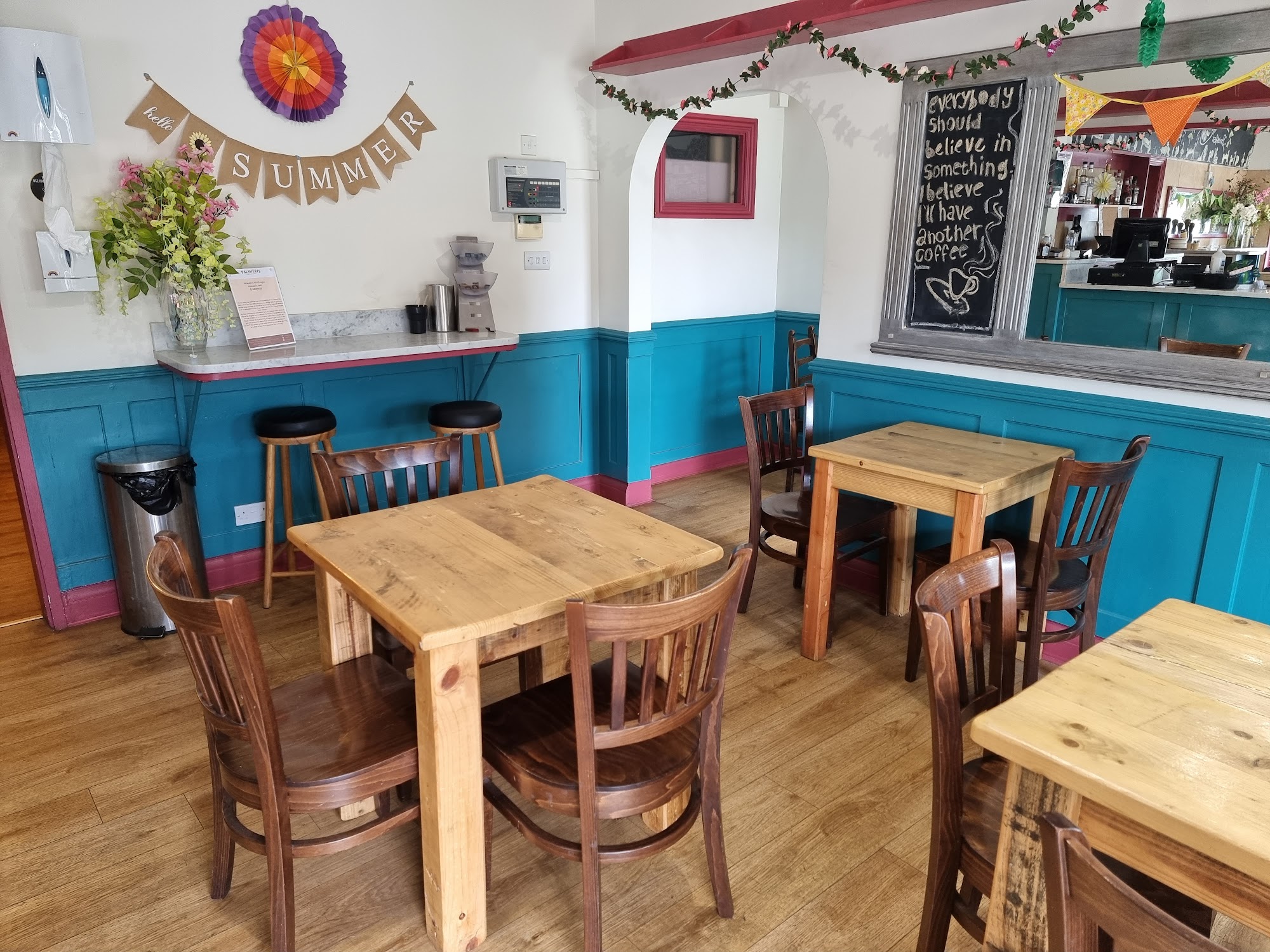 Palmieri's 52 Furze Platt Rd, Maidenhead