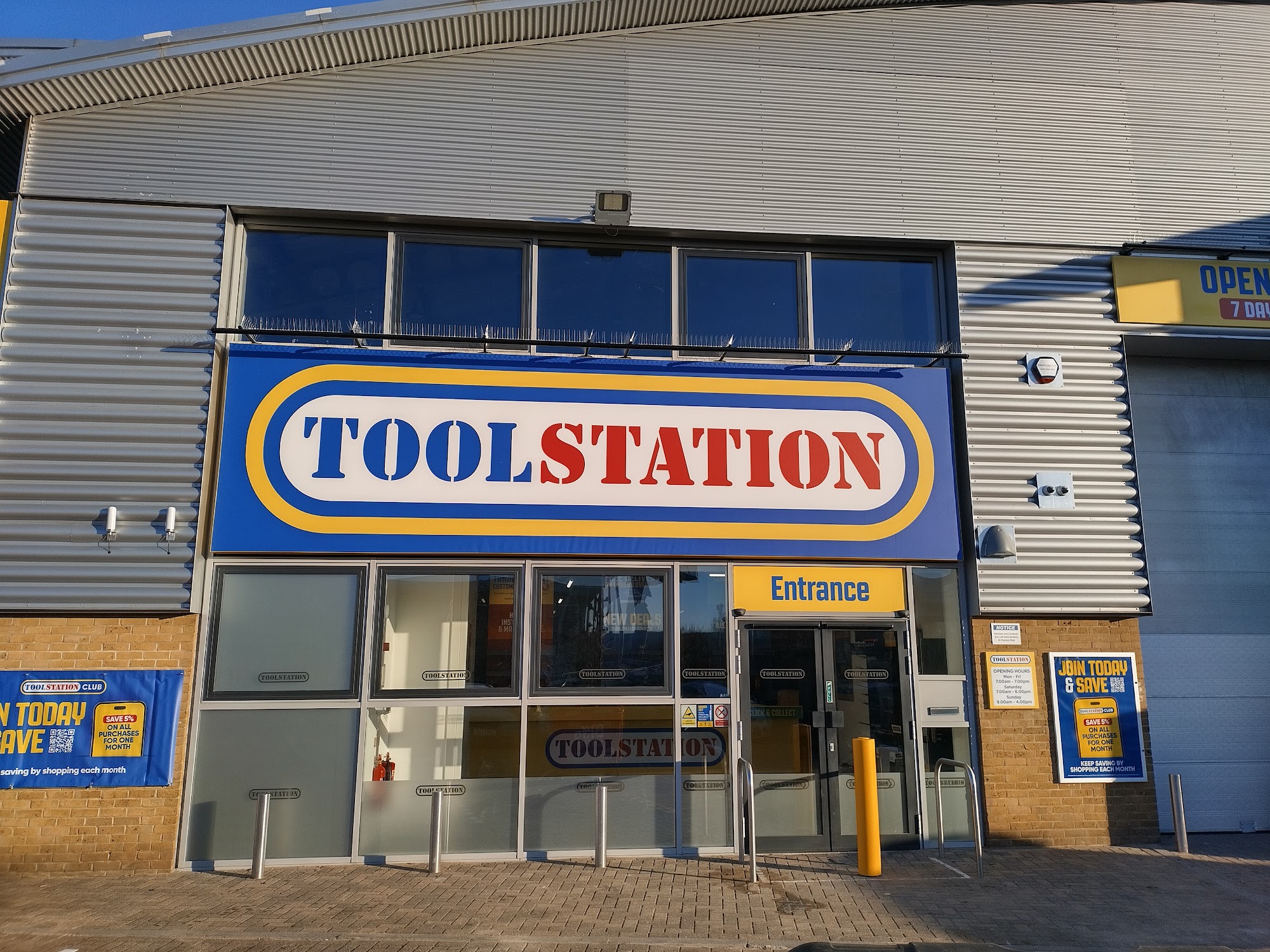 Toolstation Slough Buckingham Avenue
