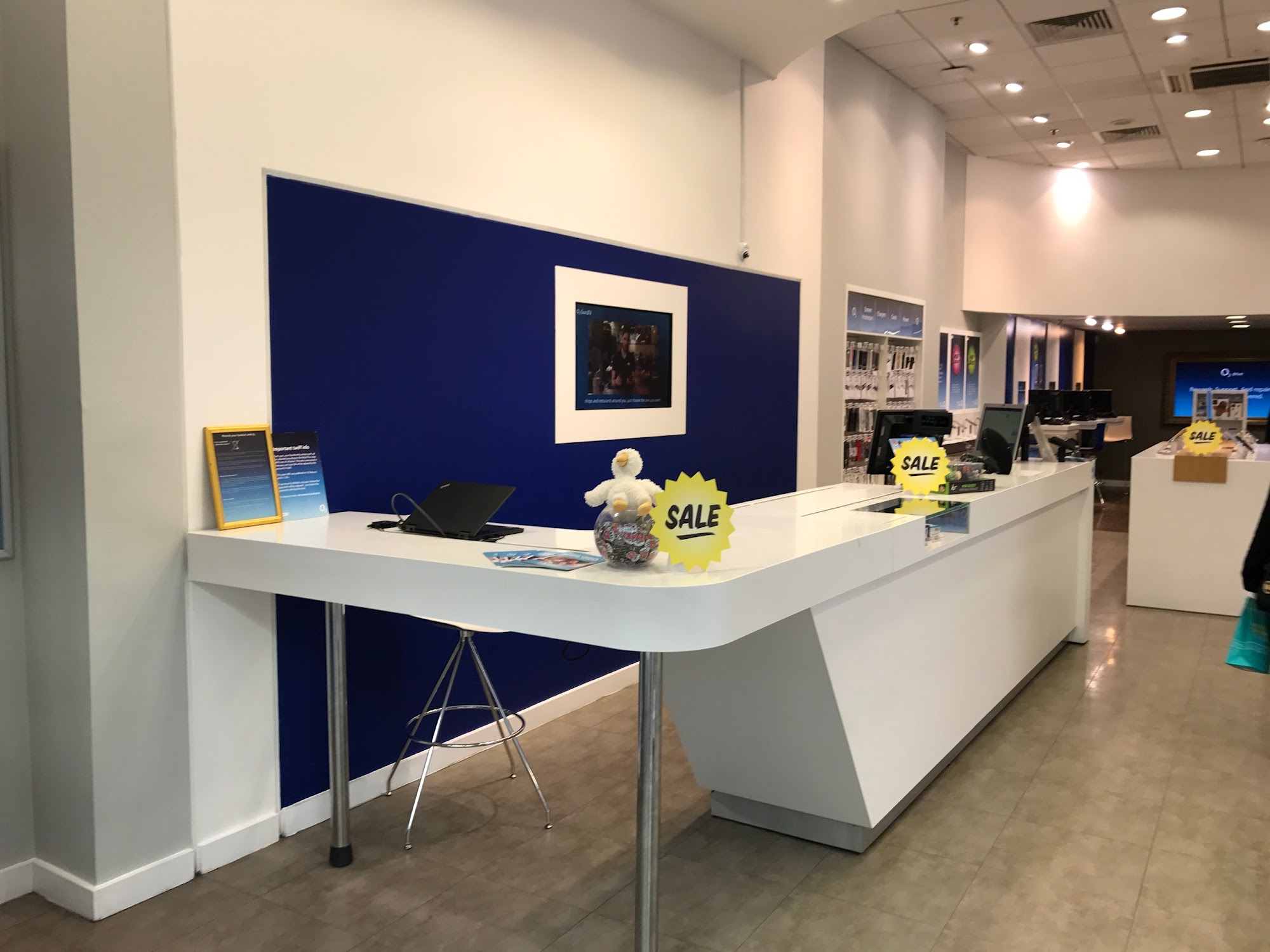 O2 Shop Cribbs Causeway